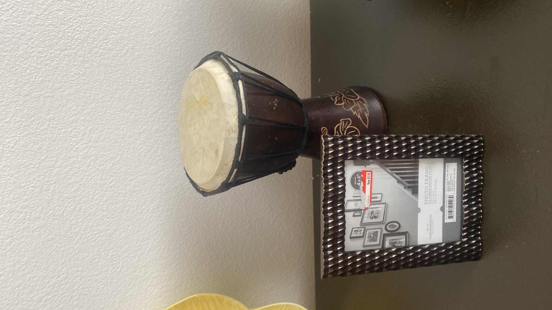 Photo 1 of PLATTER FAUX FLORAL PICTURE FRAME & DRUM H10”