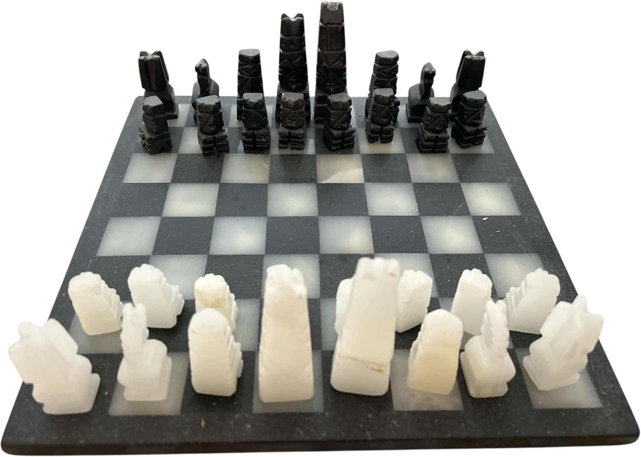 Photo 1 of ONYX CHESS BOARD 14”
