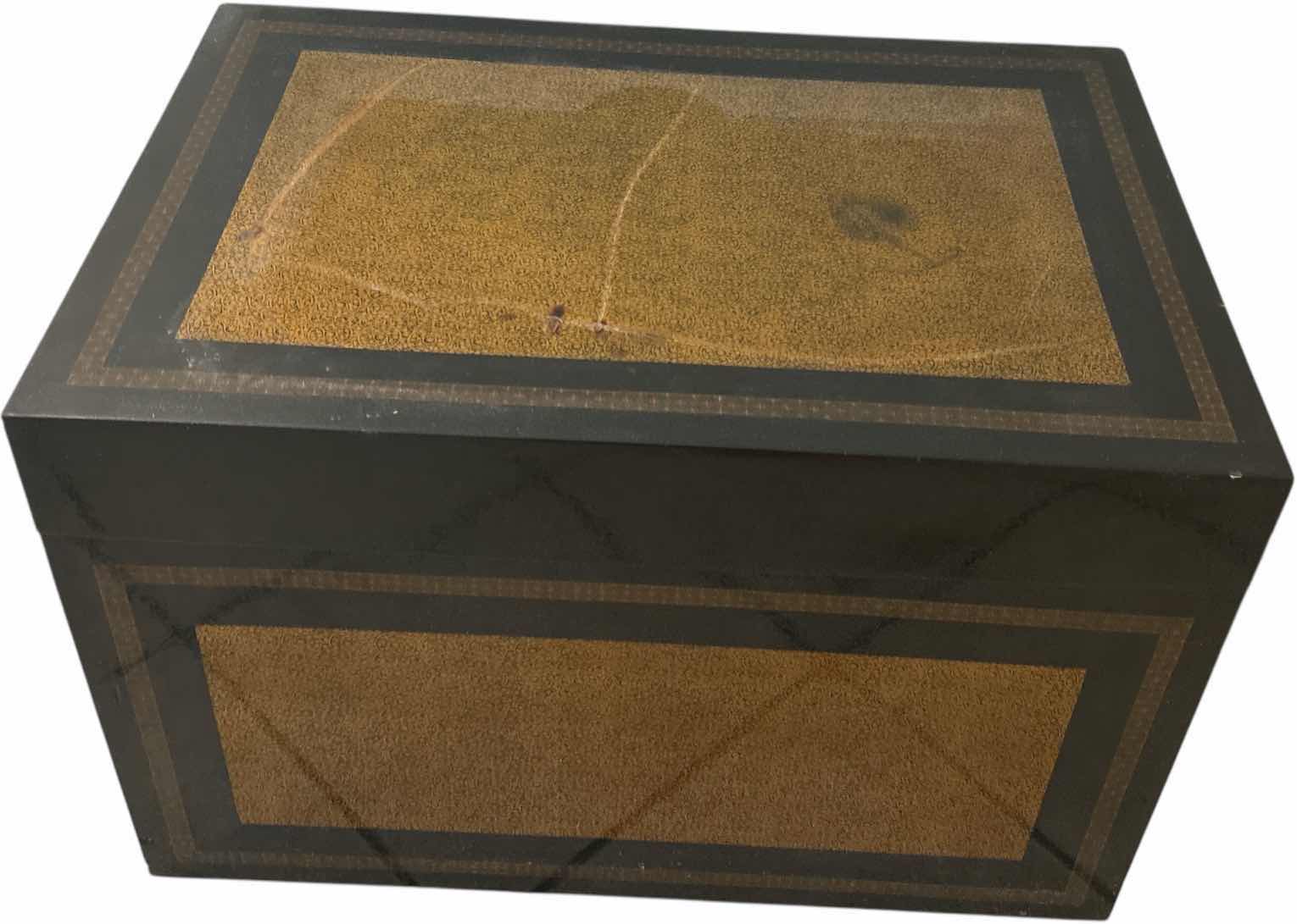Photo 1 of HIGH GLOSS WOOD KEEPSAKE CHEST 29.5” x 20.75” x H19.75”