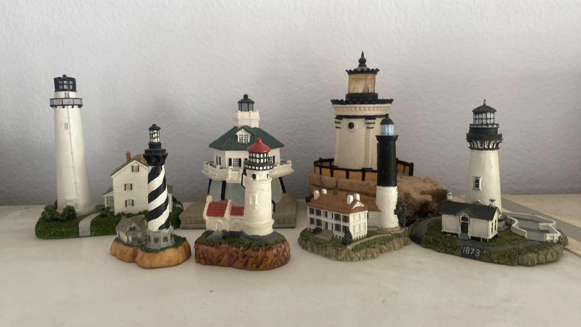 Photo 1 of 7 - LIGHT HOUSES TALLEST 5”