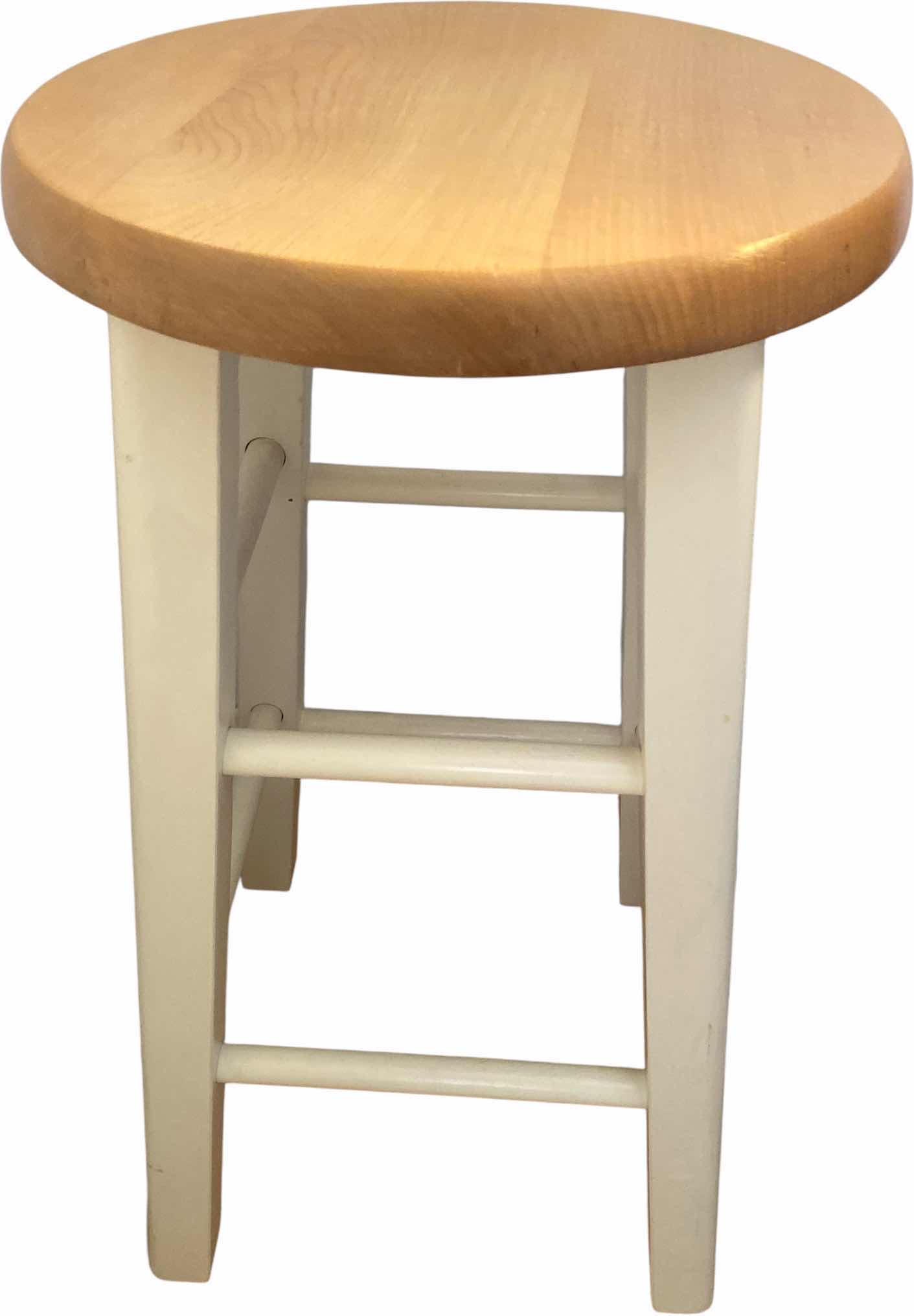 Photo 1 of WOOD BARSTOOL SEAT HEIGHT H24”
