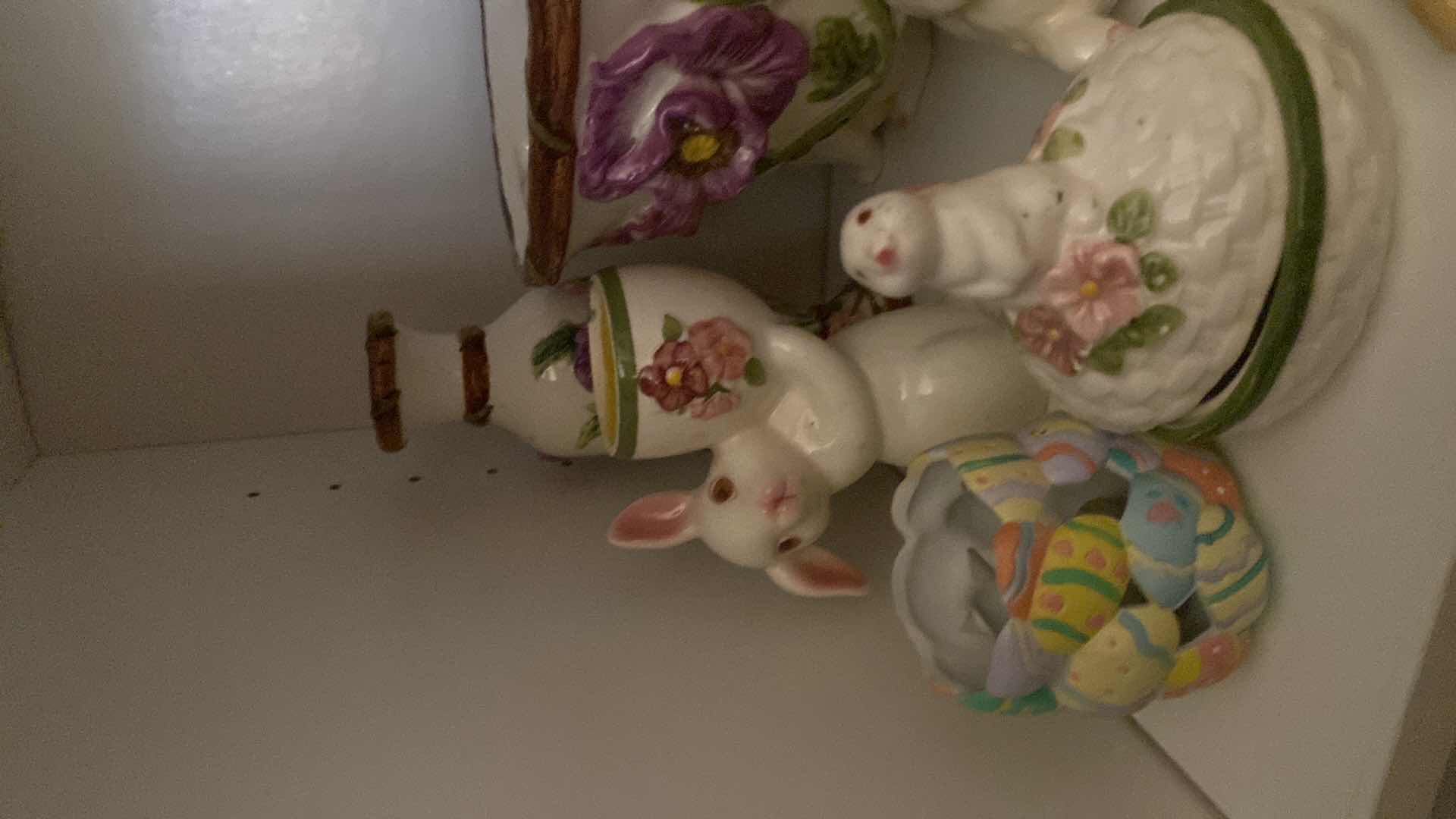 Photo 1 of 9 - EASTER DECOR & BOWL 9 1/2”