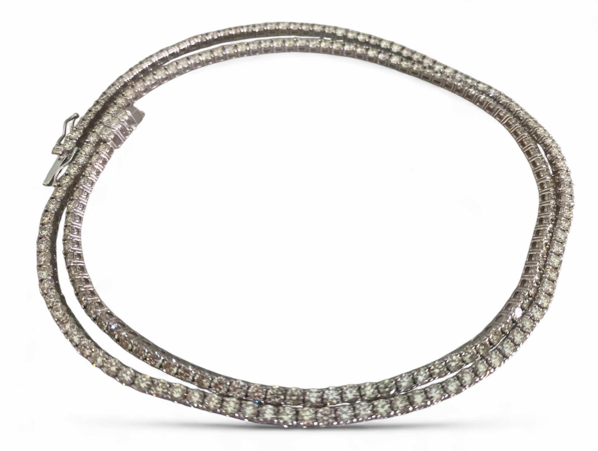 Photo 1 of 14K WHITE GOLD 17cwt DIAMOND TENNIS NECKLACE 24” 31 TTL G #3