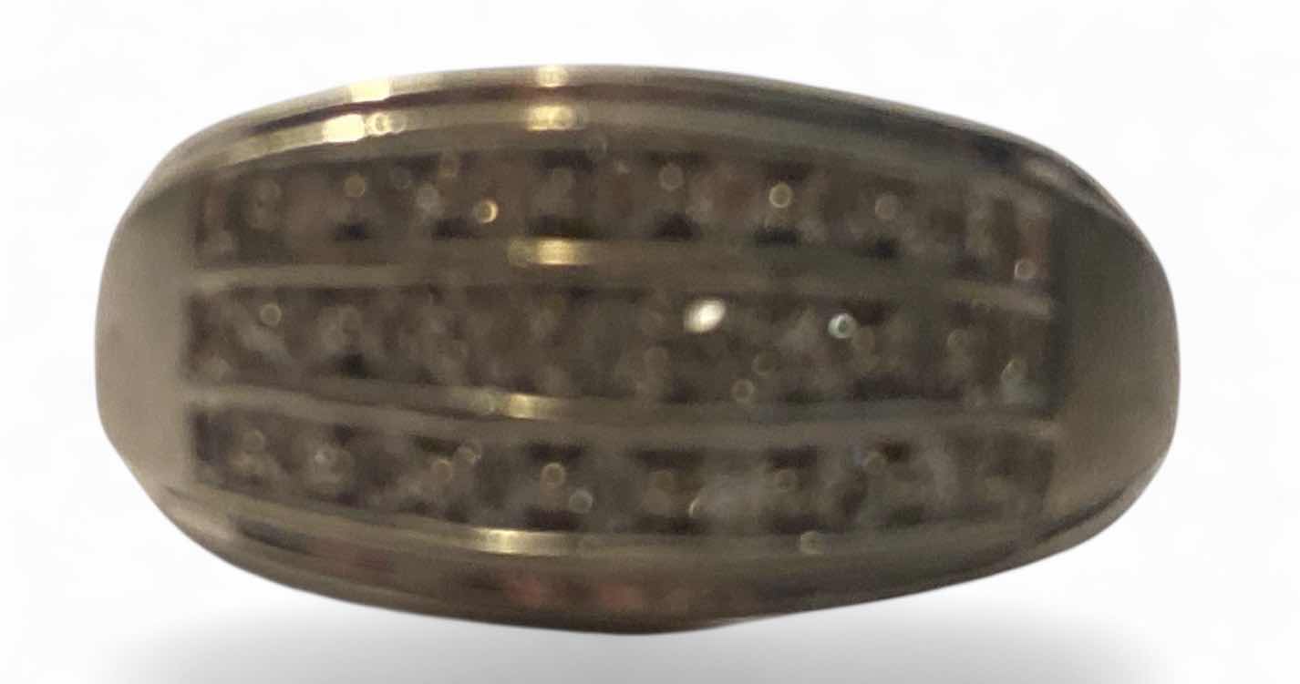 Photo 1 of 10K WHITE GOLD 0.50ctw 5.2G RING SIZE 11 1/2  #43