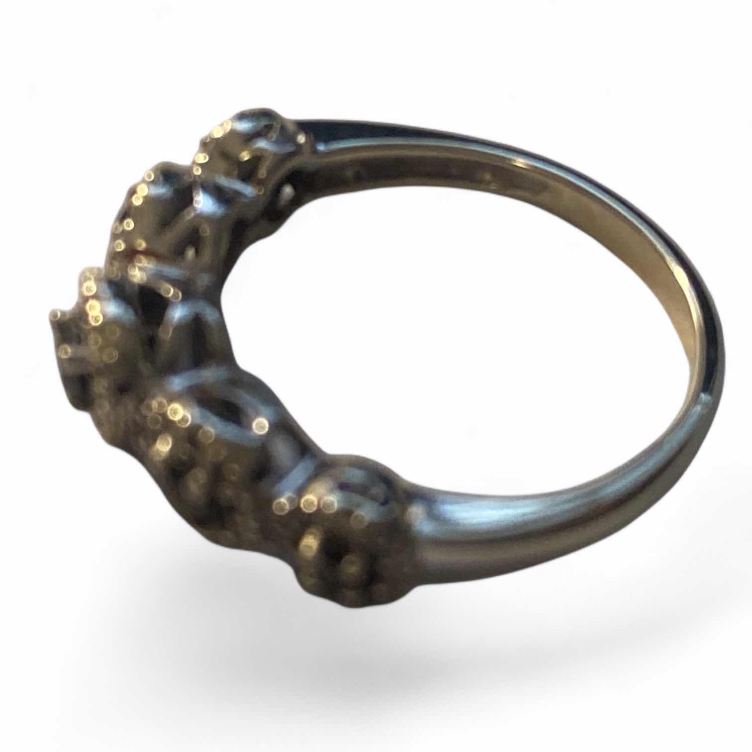 Photo 1 of 10K WHITE GOLD WITH .050ctw DIAMOND & 0.50ctw SAPPHIRE TTL3G RING SIZE 7  #34