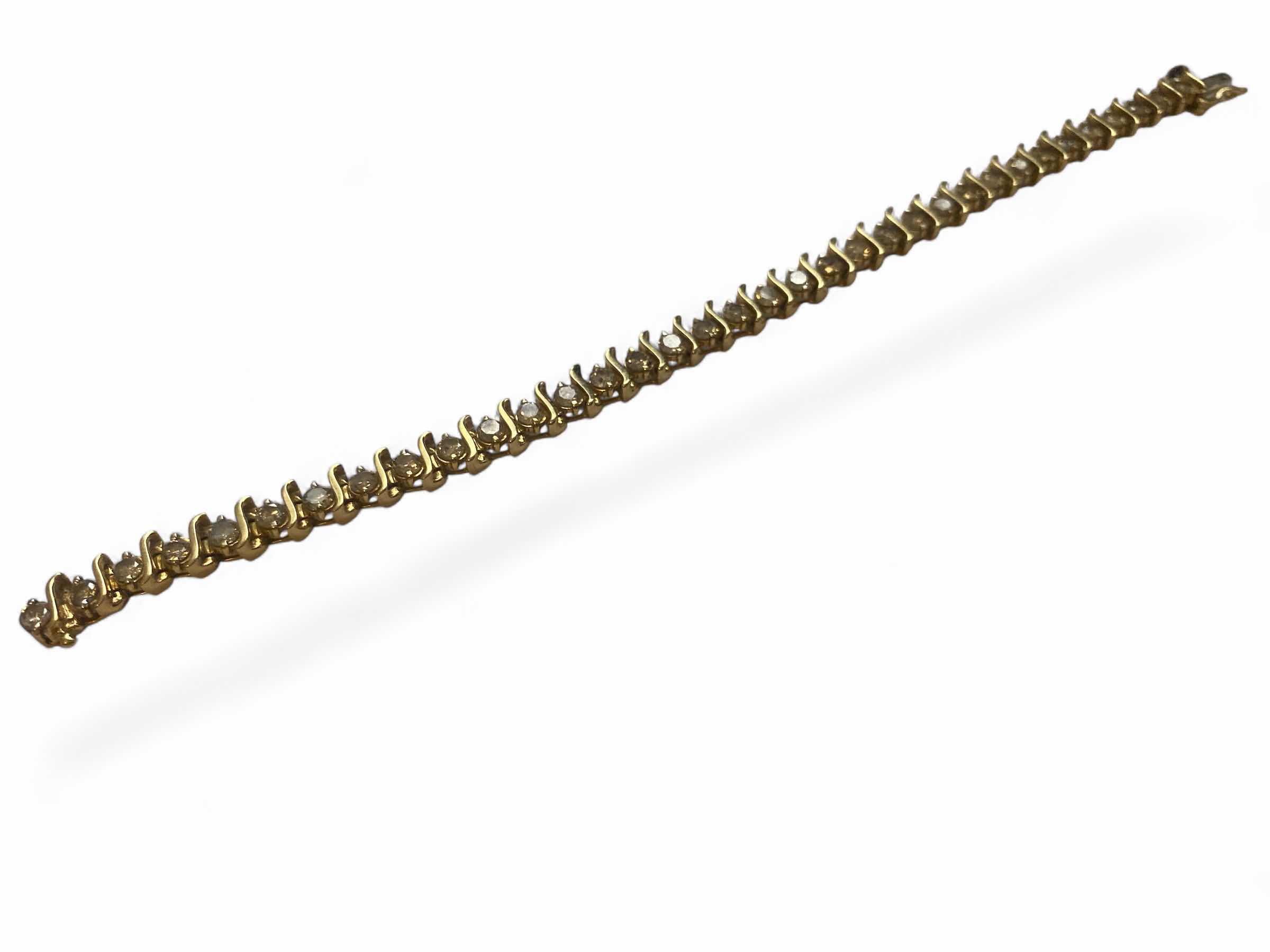 Photo 1 of 14K YELLOW GOLD w 5.25cwt DIAMONDS TENNIS BRACELET 16 TTL G   LENGTH 7”  #11