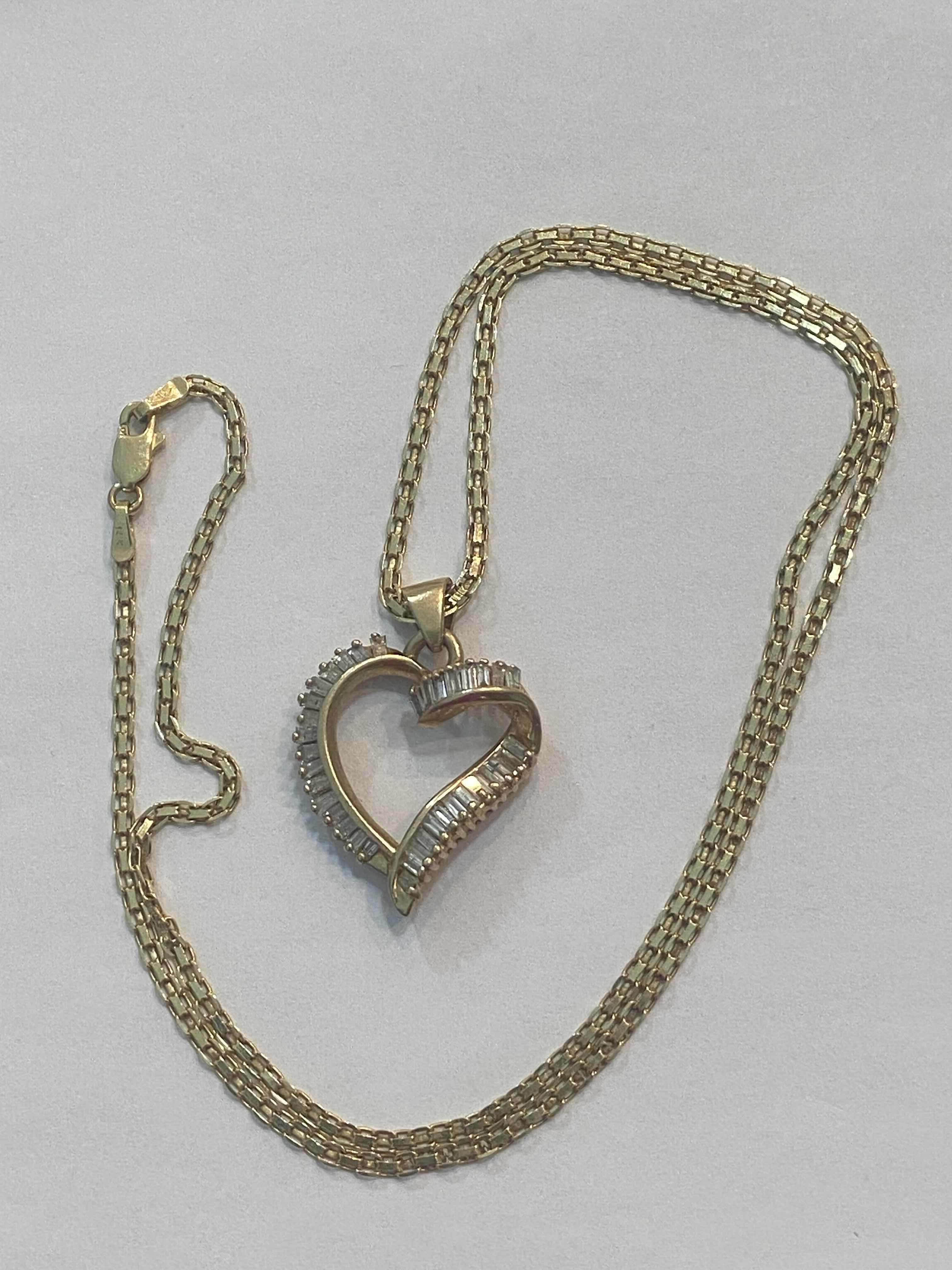 Photo 1 of 14K YELLOW GOLD w 2cwt DIAMOND HEART PENDANT NECKLACE 8 TTL G, CHAIN 19 1/2” #18A