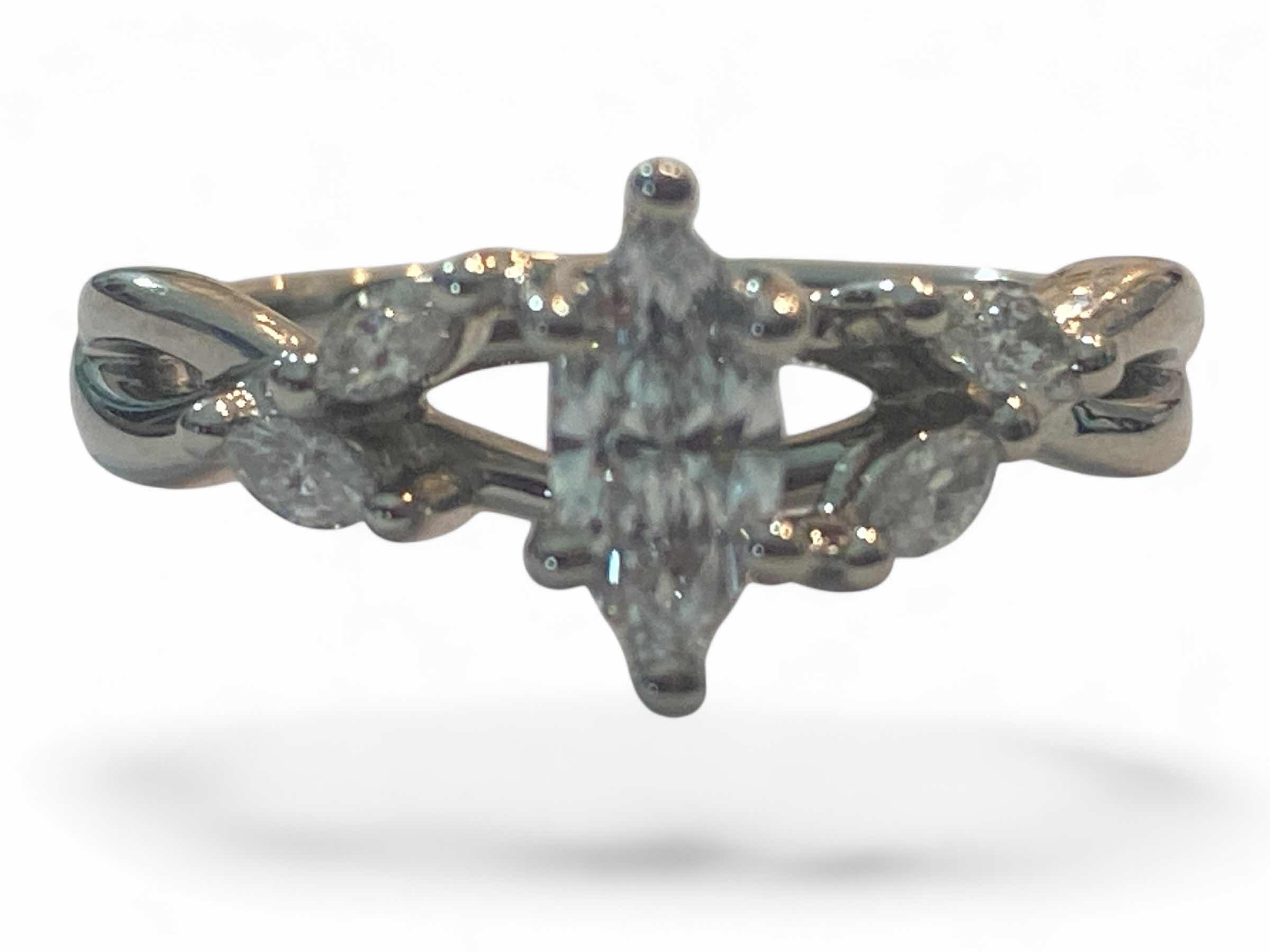 Photo 1 of 14K WHITE GOLD w 0.50cwt CENTER MARQUEE DIAMOND &  0.20ctw SIDE DIAMONDS RING 5G SIZE 5 1/2 #26