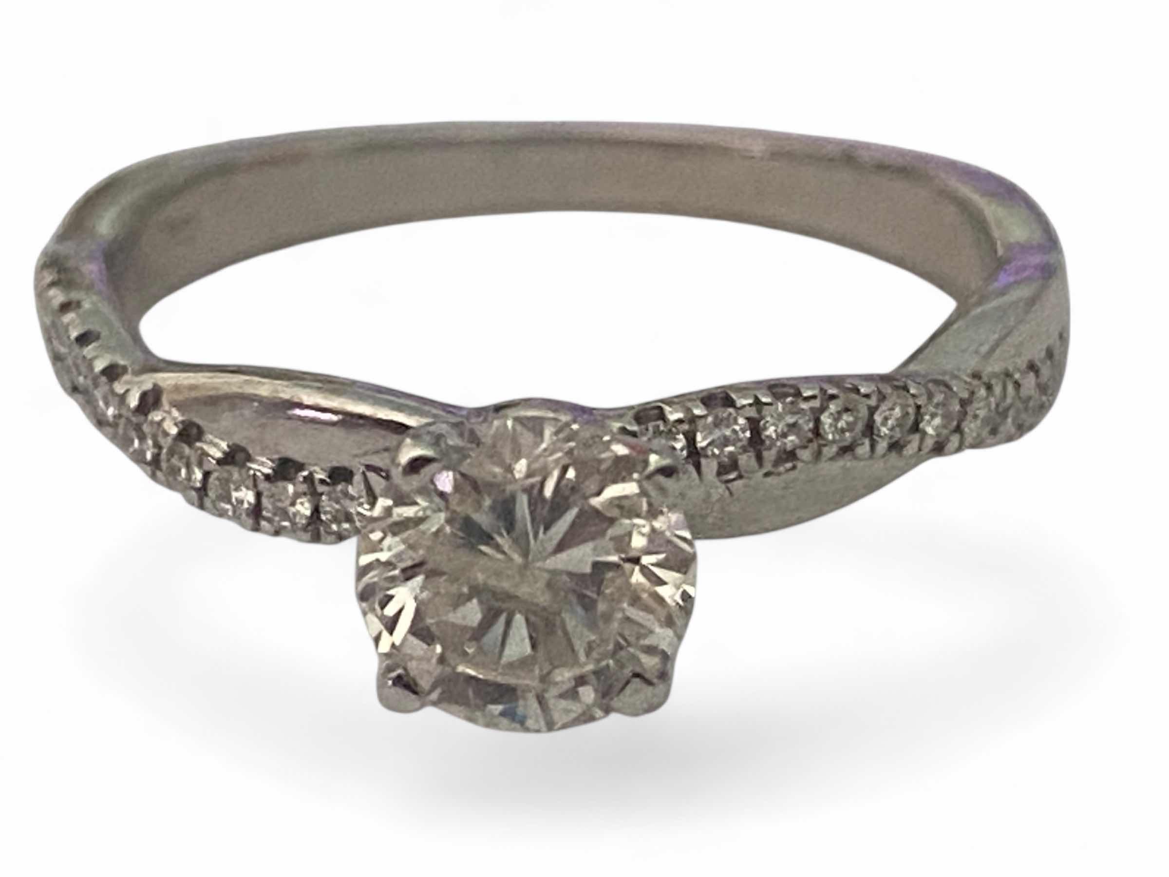 Photo 1 of 14K WHITE GOLD 0.75cwt DIAMOND RING 2.6G SIZE 6 3/4 #25