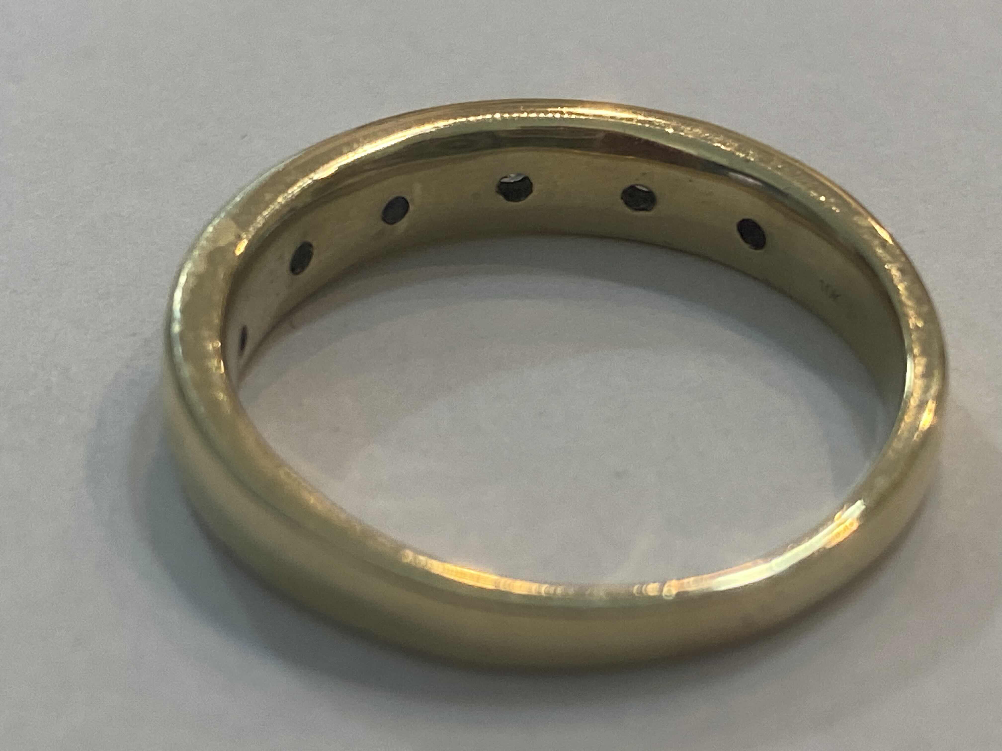 Photo 1 of 10K YELLOW GOLD 1cwt DIAMONDS BAND 5.3G RING SIZE 11 1/2 #41