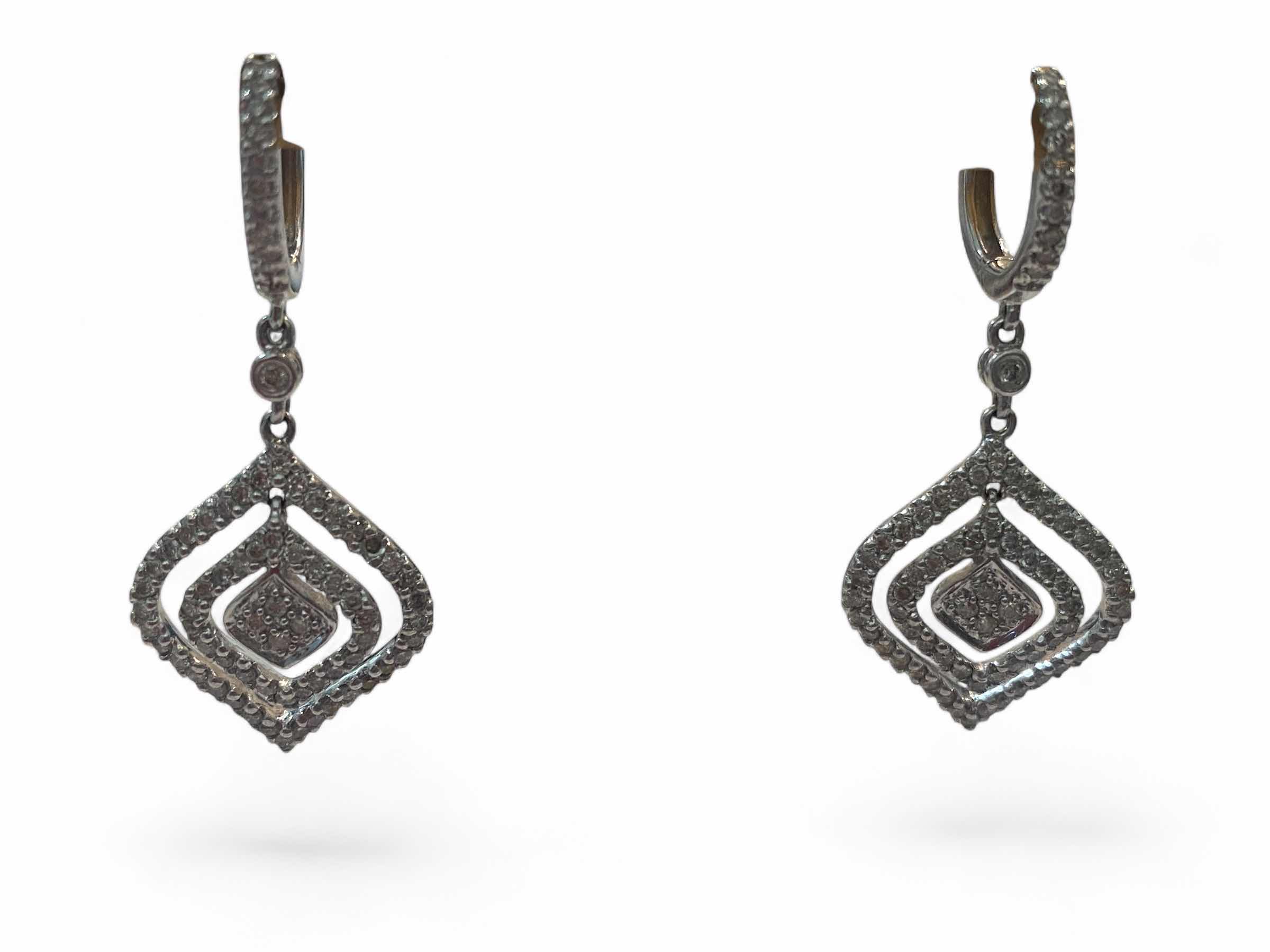 Photo 1 of 14K WHITE GOLD w 0.75cwt DIAMOND DANGLE EARRINGS 5 TTL G #10