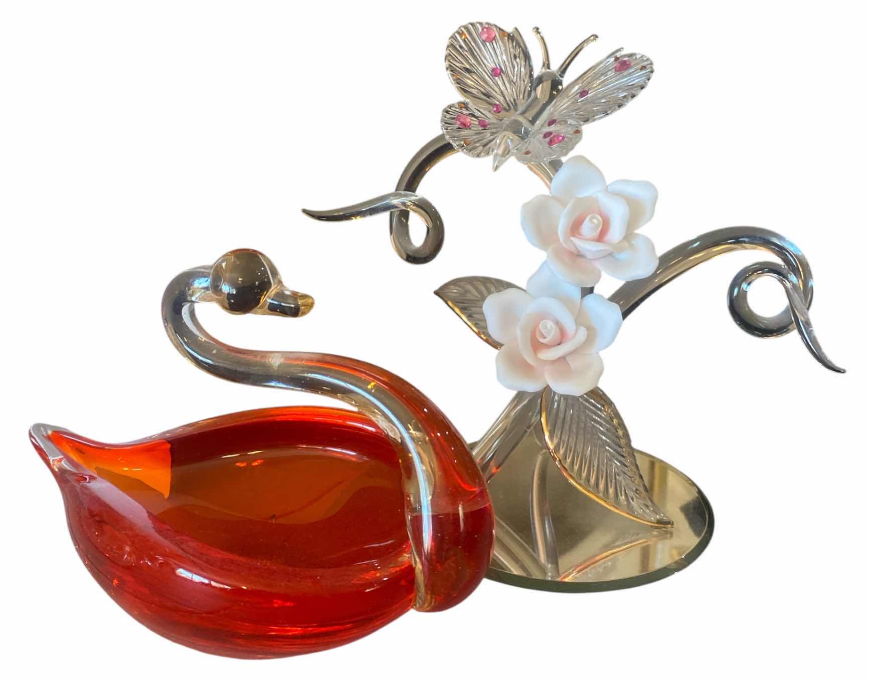 Photo 1 of BLOWN GLASS BIRD & FLOWER TALLEST H7”