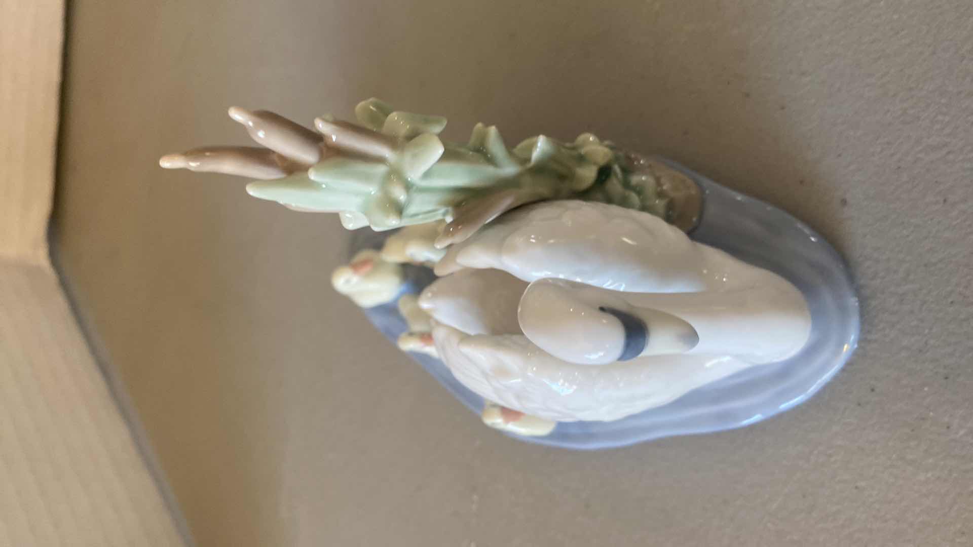 Photo 1 of LLADRO PORCELAIN FIGURINES SWANS 6” x 4”