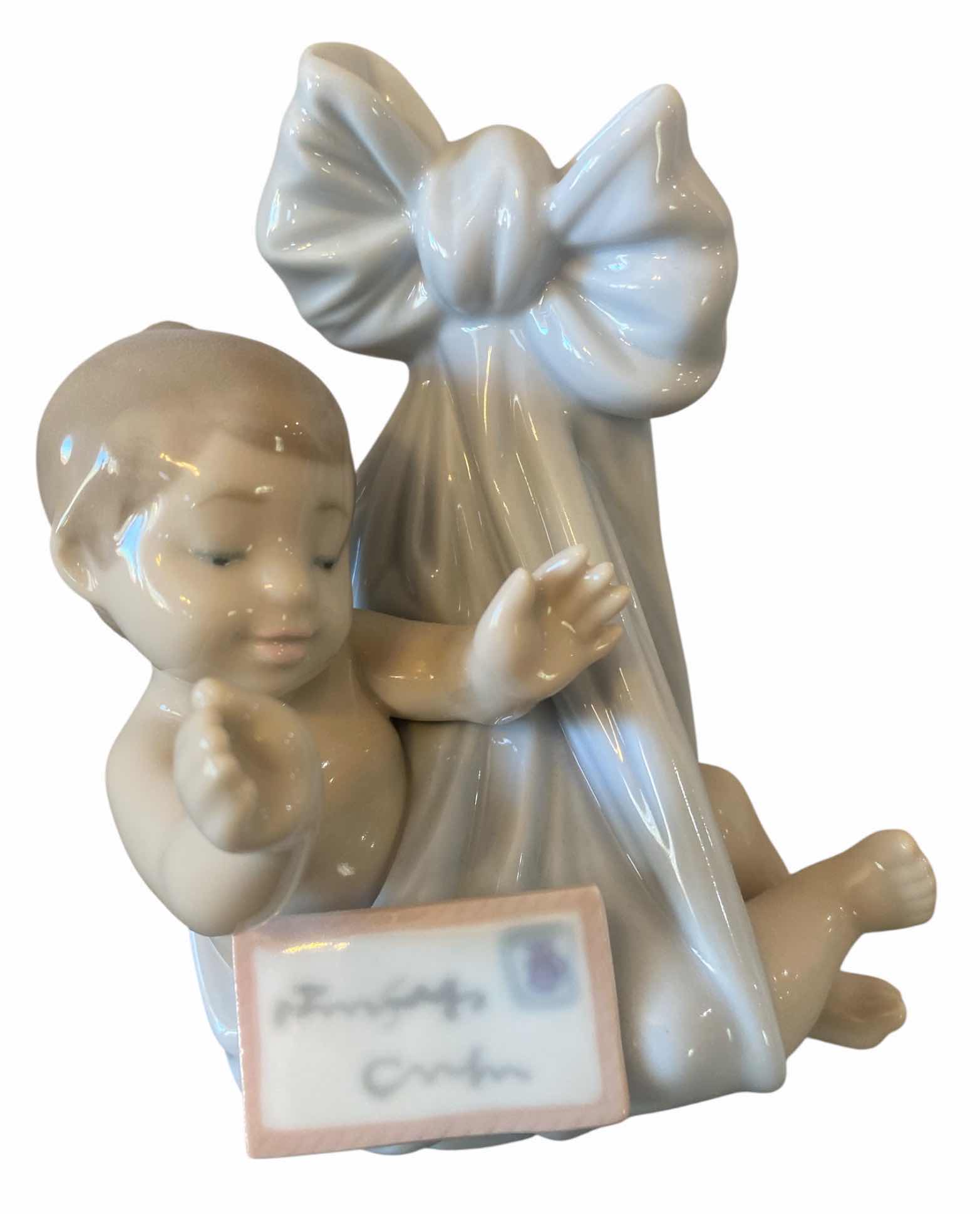 Photo 1 of LLADRO BABY FIGURINE H5”