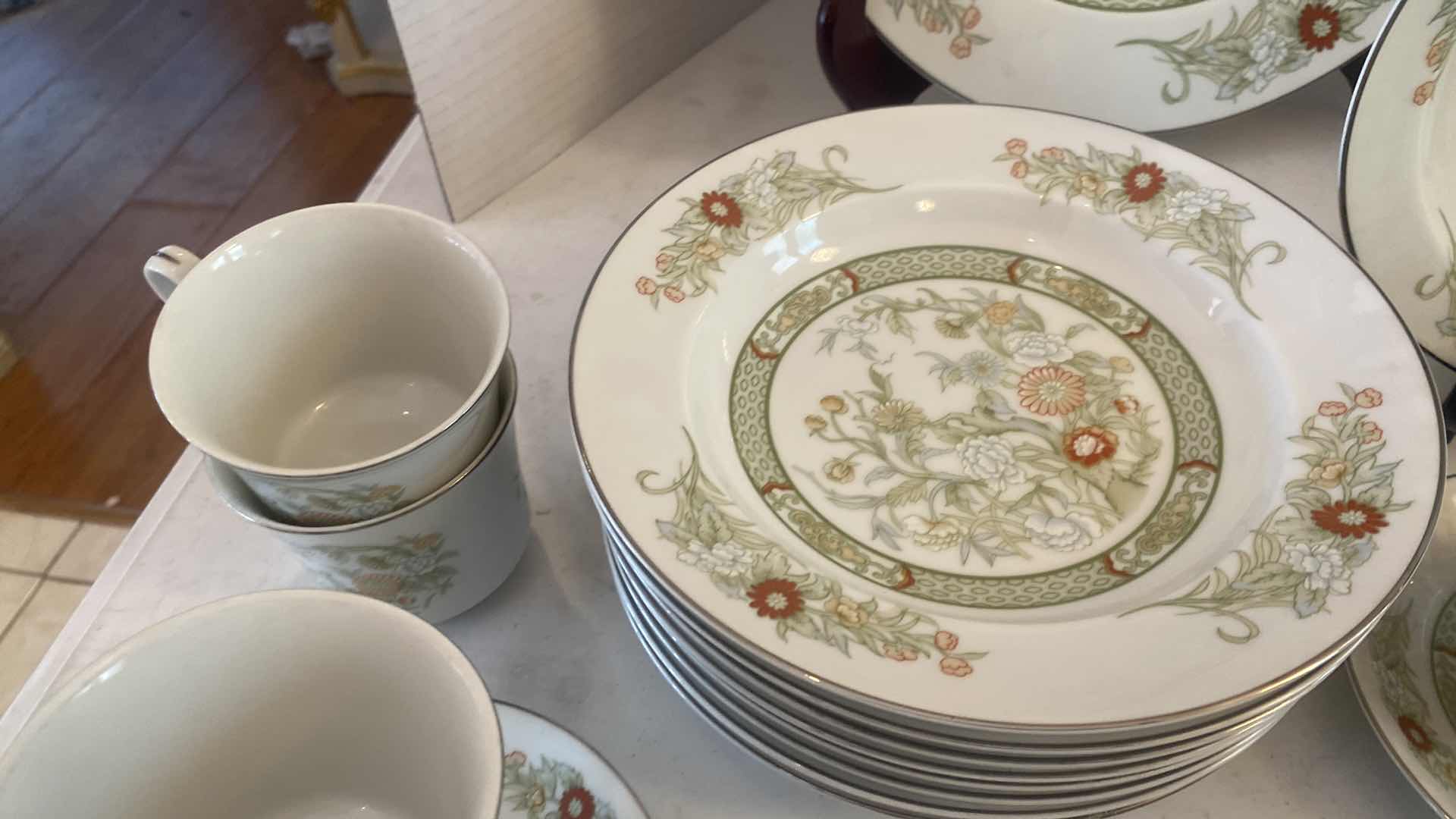 Photo 1 of 45 PIECE SET MIKASA FINE CHINA KABUKI