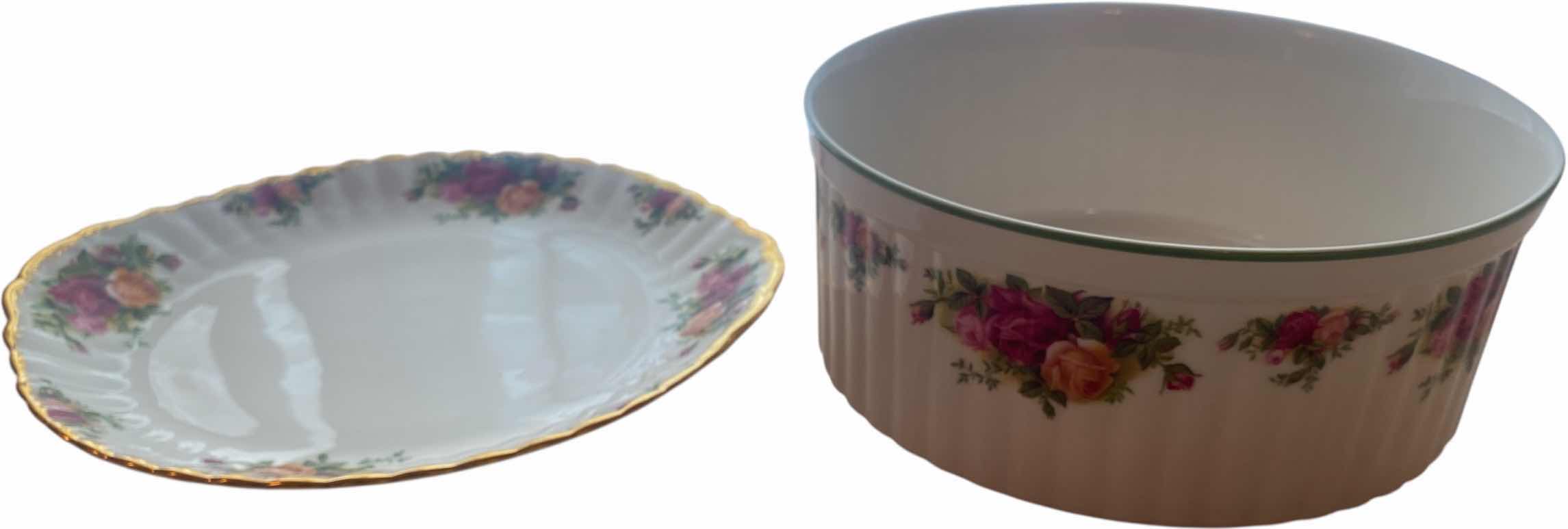 Photo 1 of 2 - ROYAL ALBERT OLD COUNTRY ROSES SERVEWARE