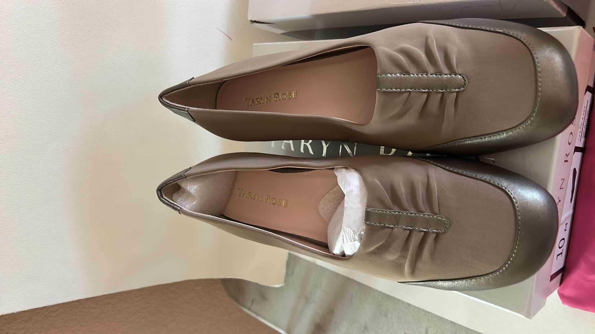 Photo 1 of 2 PAIR OF WOMENS SHOES SIZE 10