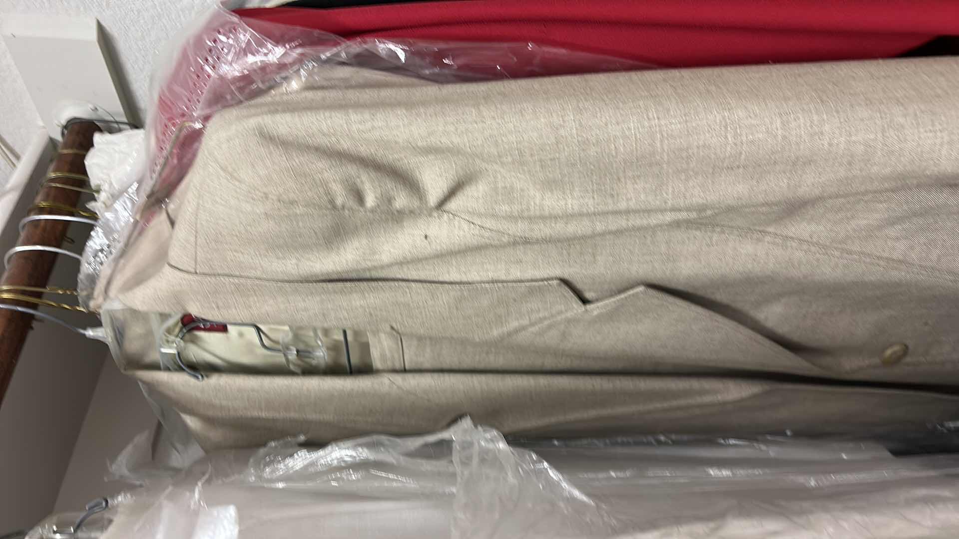 Photo 1 of WOMENSWEAR- 12 XL XXL WOMENS SUIT JACKETS & MORE