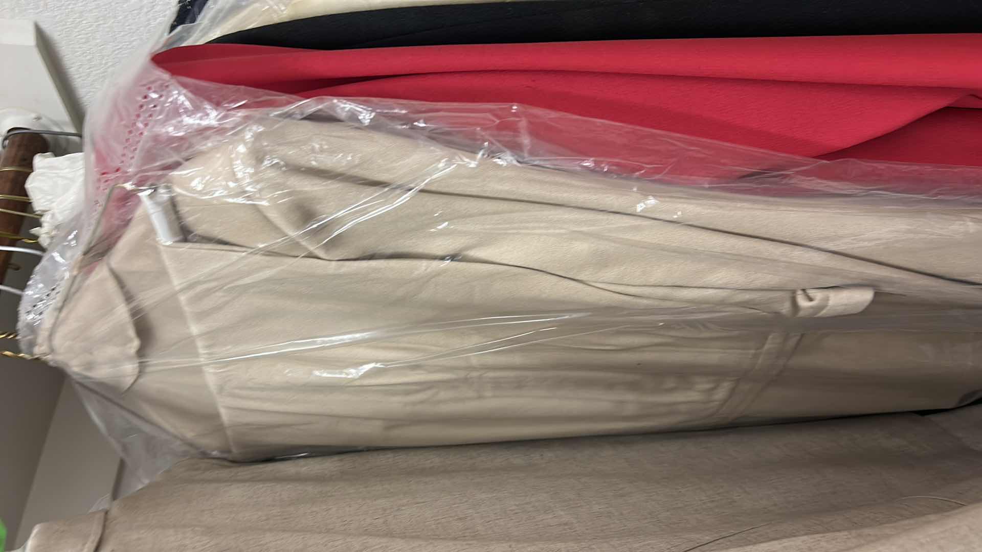 Photo 1 of WOMENSWEAR- 12 XL XXL WOMENS SUIT JACKETS & MORE