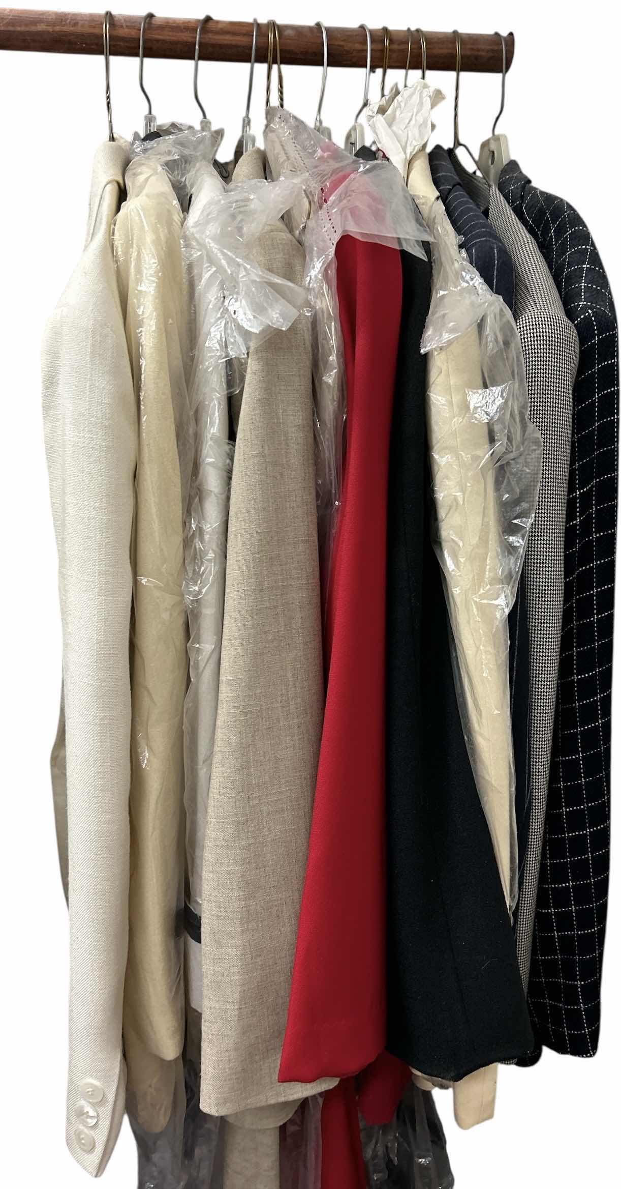 Photo 1 of WOMENSWEAR- 12 XL XXL WOMENS SUIT JACKETS & MORE