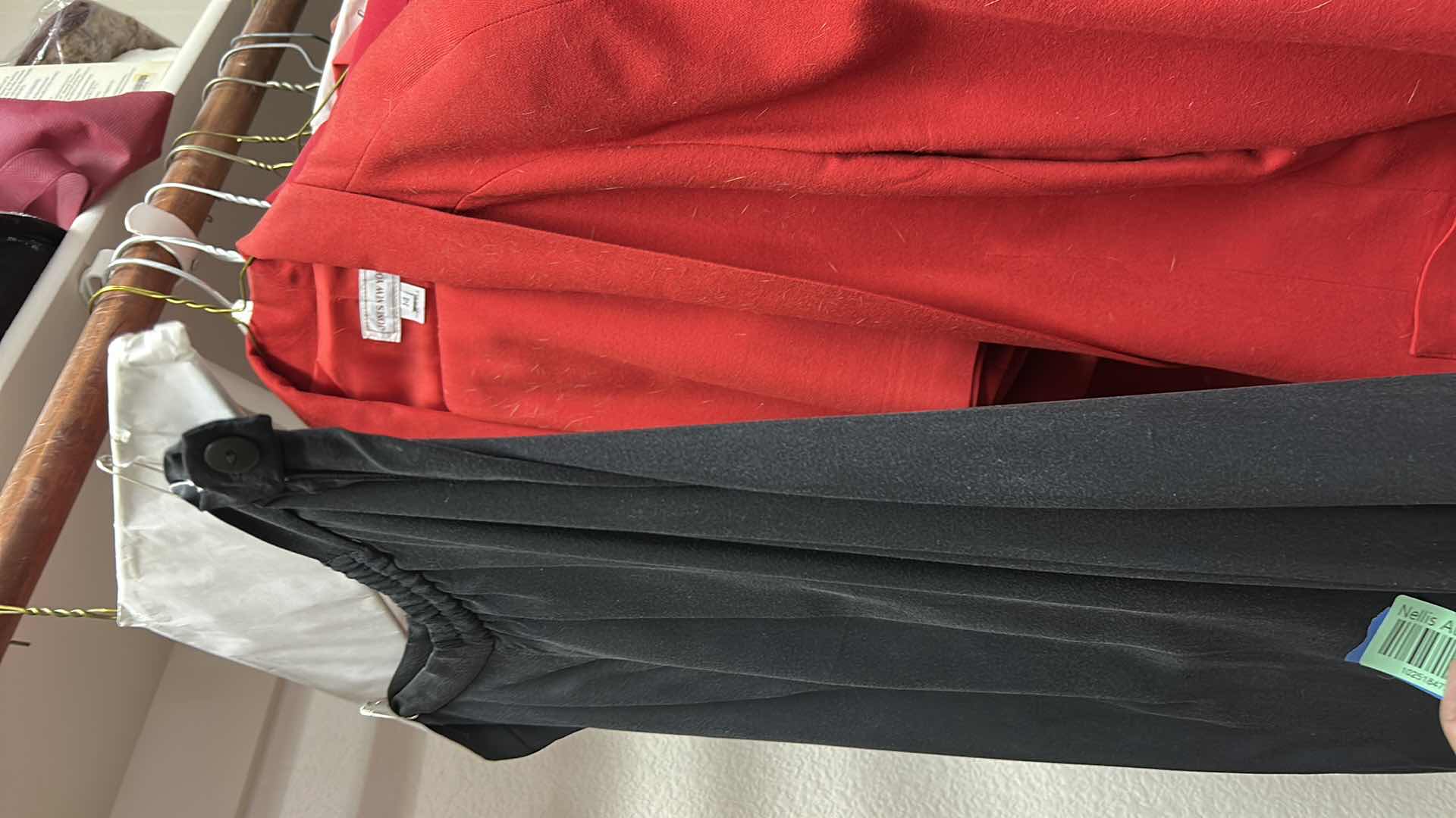 Photo 1 of 25 PCS WOMENSWEAR- XL, XXL