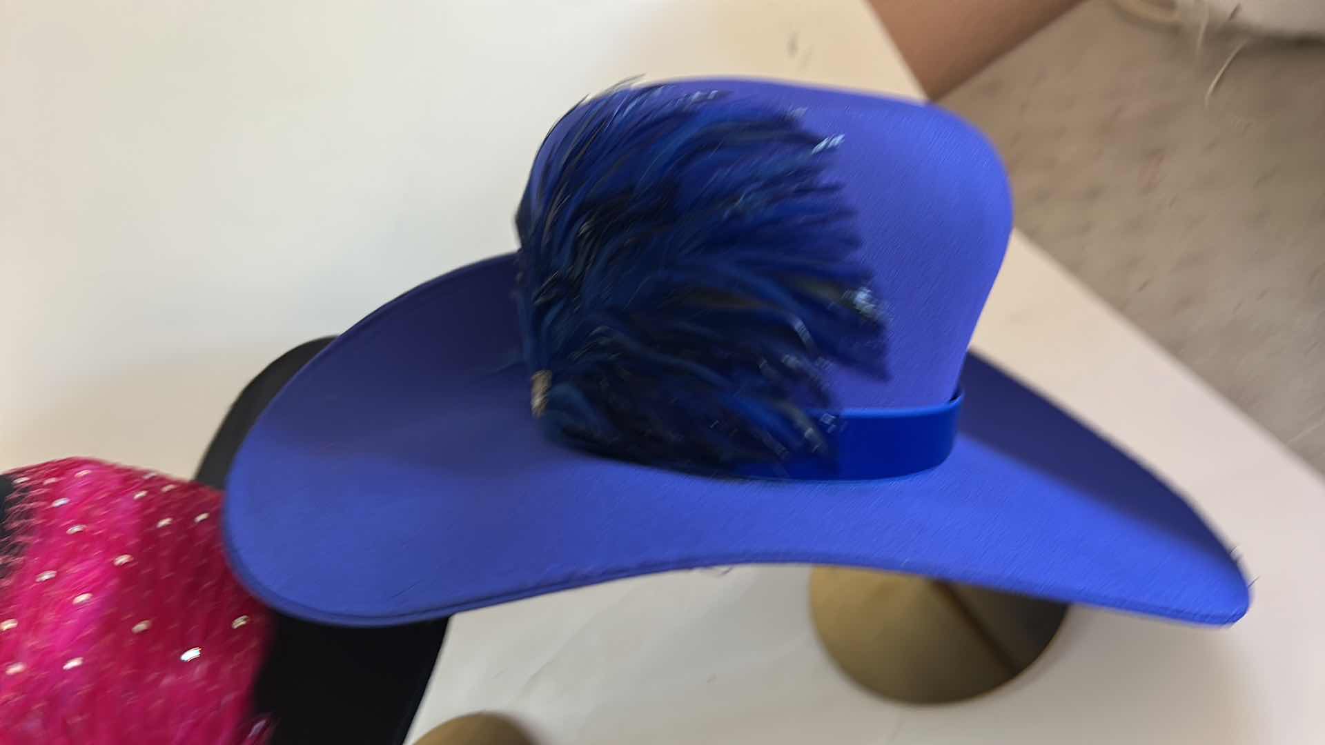 Photo 1 of 2 WOMENS HATS