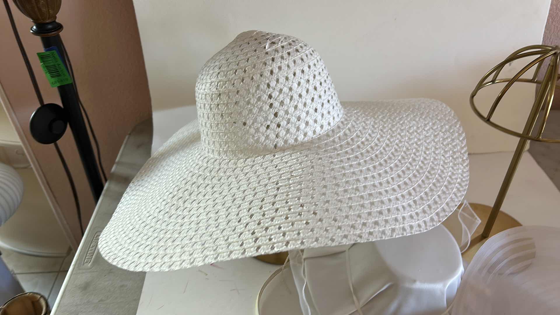 Photo 1 of 3 WOMENS HATS