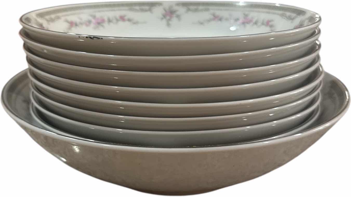 Photo 1 of 9- VINTAGE MIKAS FINE CHINA BOWLS AND ONE SERVING BOWL
BOWLS
D7.75”
SERVING BOWL
9”