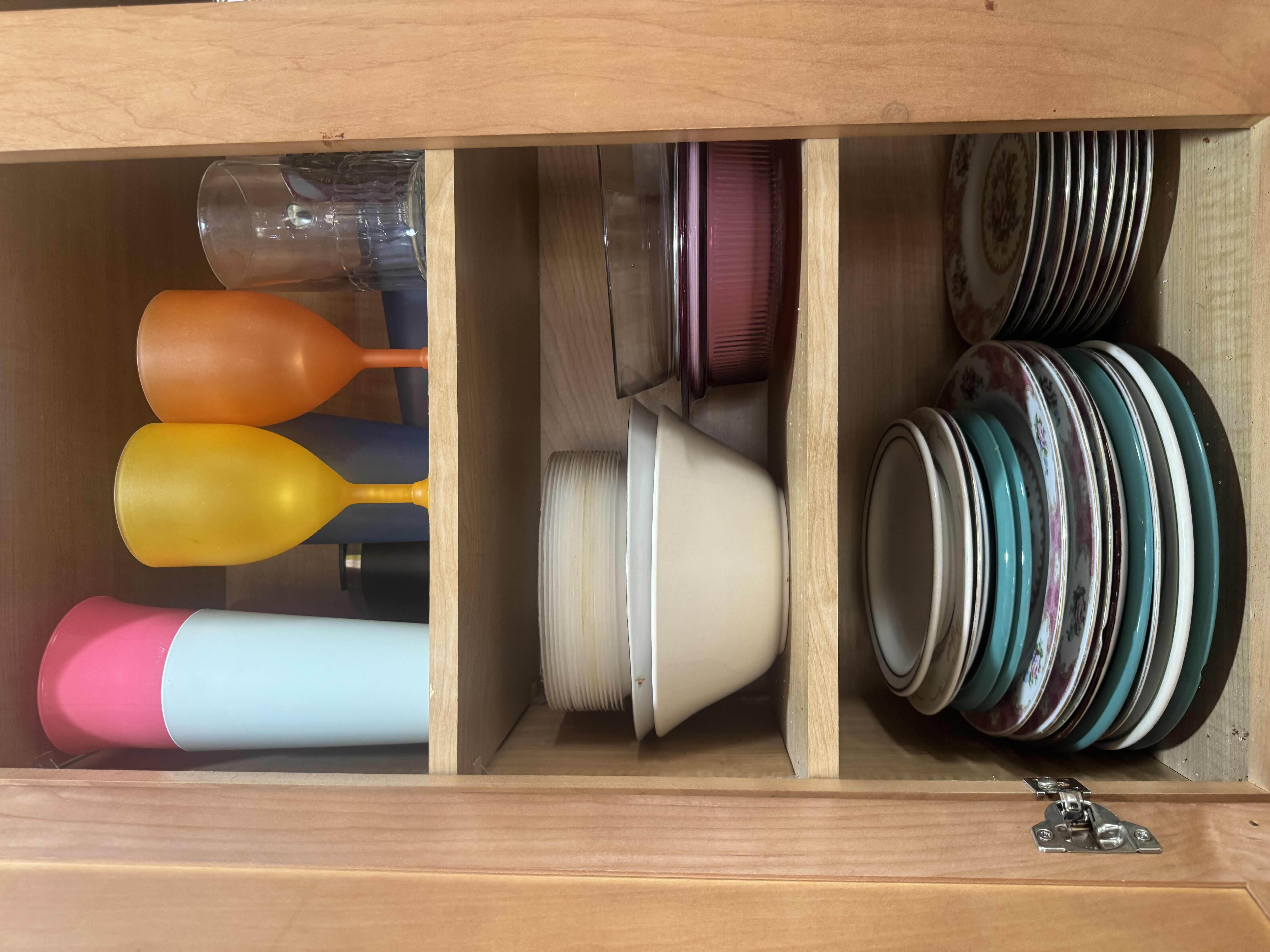Photo 1 of CONTENTS OF CABINET