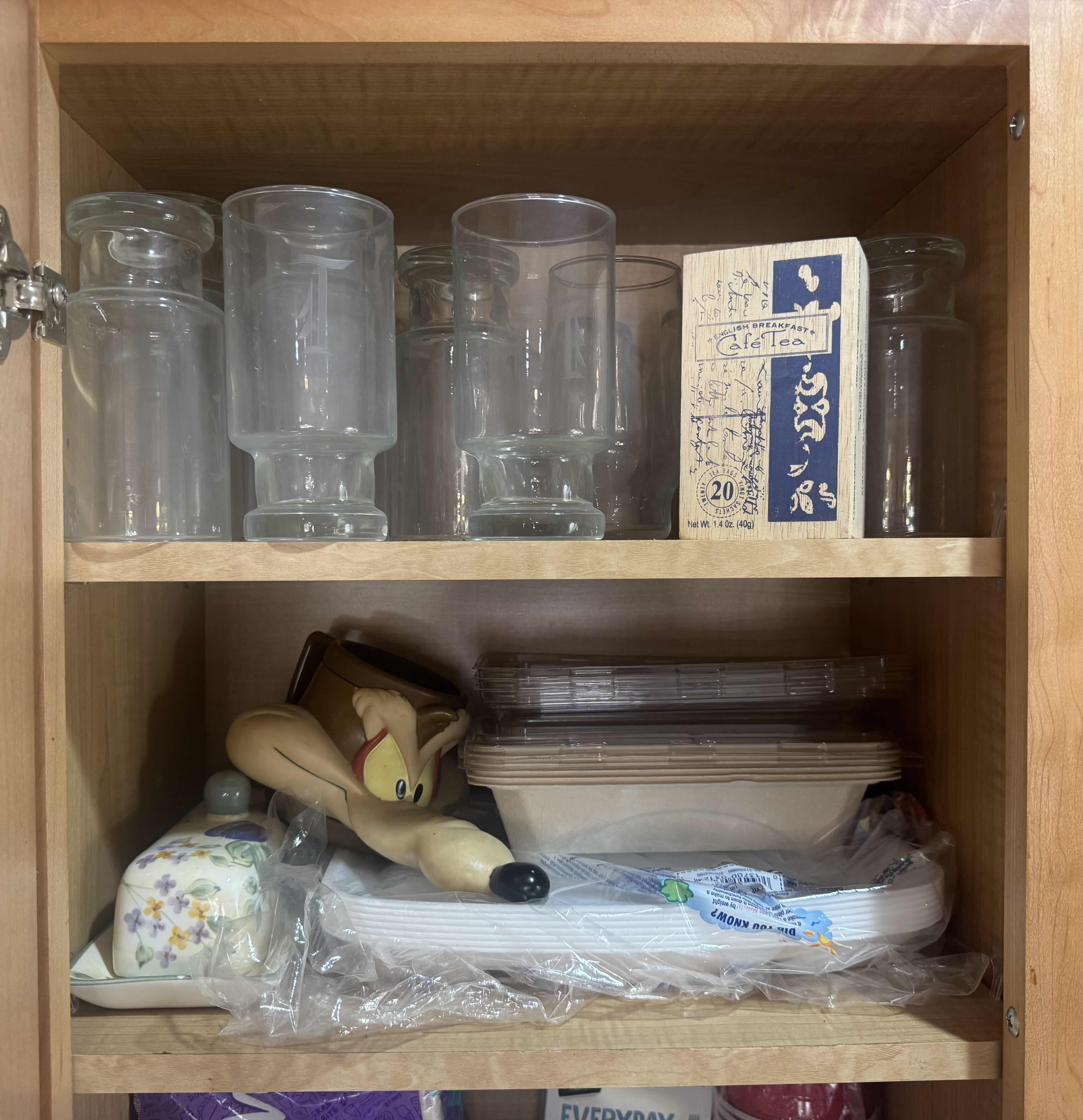 Photo 1 of CONTENTS OF CABINET