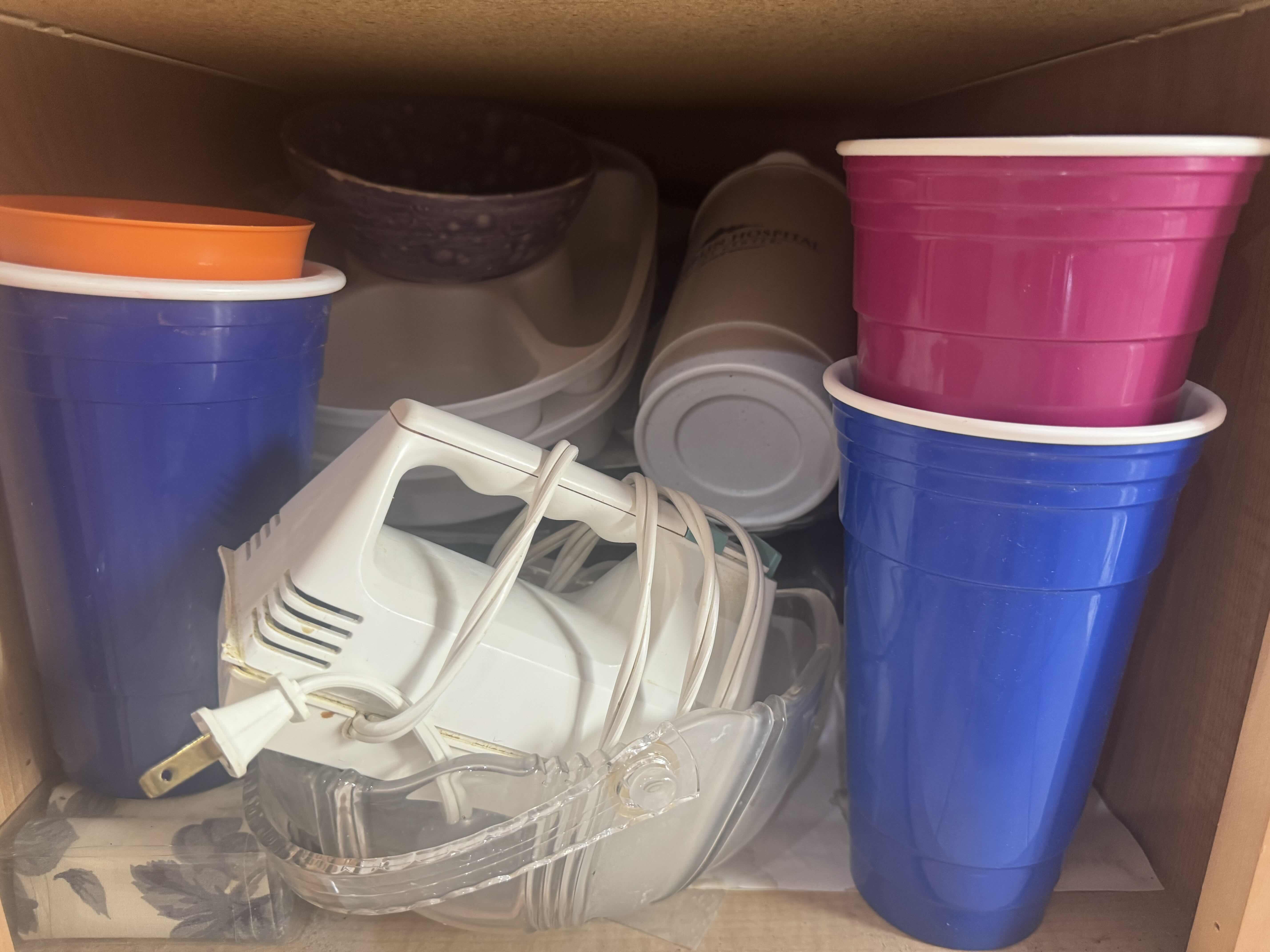 Photo 1 of CONTENTS OF CABINET