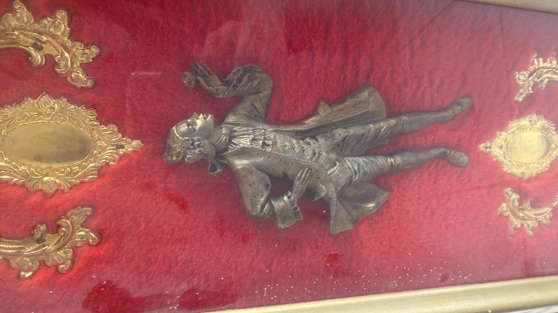 Photo 1 of ANTIQUED GLASS FRAMED FIGURINE IN SHADOW BOX ARTWORK 11” x 23”