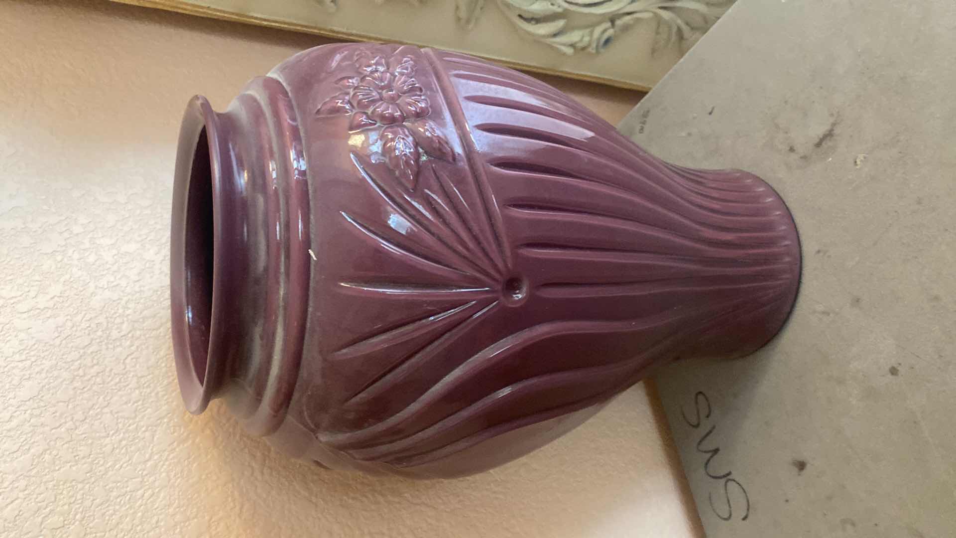 Photo 1 of FLORAL WALL PLAQUE & PURPLE VASE H16”