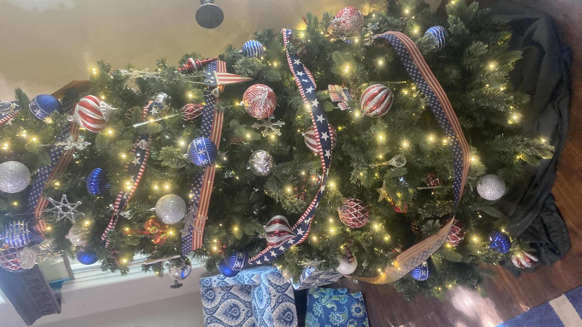 Photo 1 of PATRIOTIC HOLIDAY TREE  WITH ORNAMENTS 7’ 6”