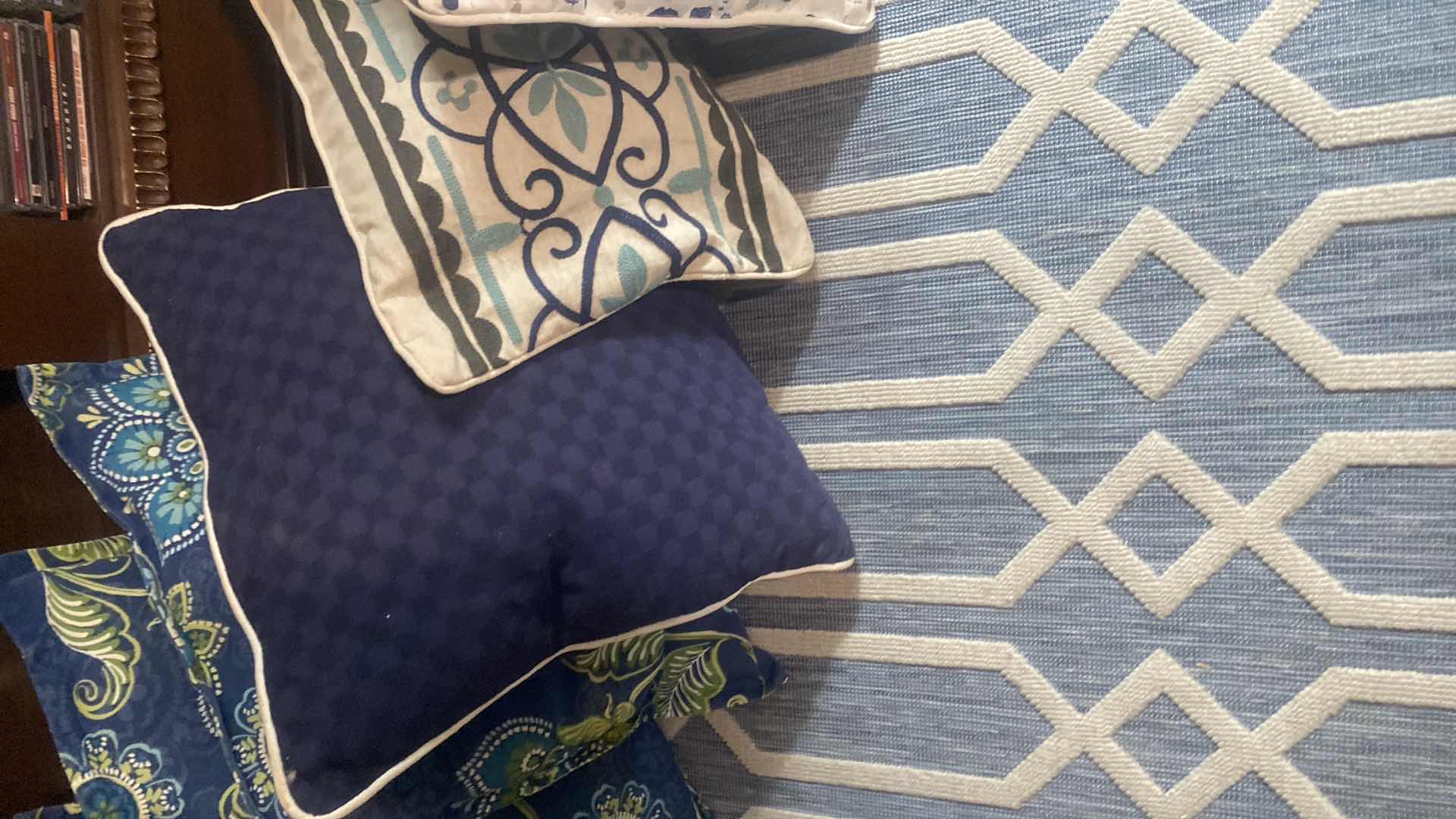Photo 1 of 8-TOSS PILLOWS & OUTDOOR RUG 30” x 70”