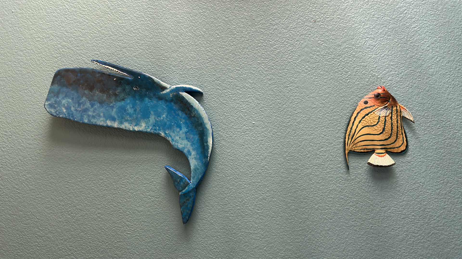 Photo 1 of 5 ASSORTED DECORATIVE RESIN FISH