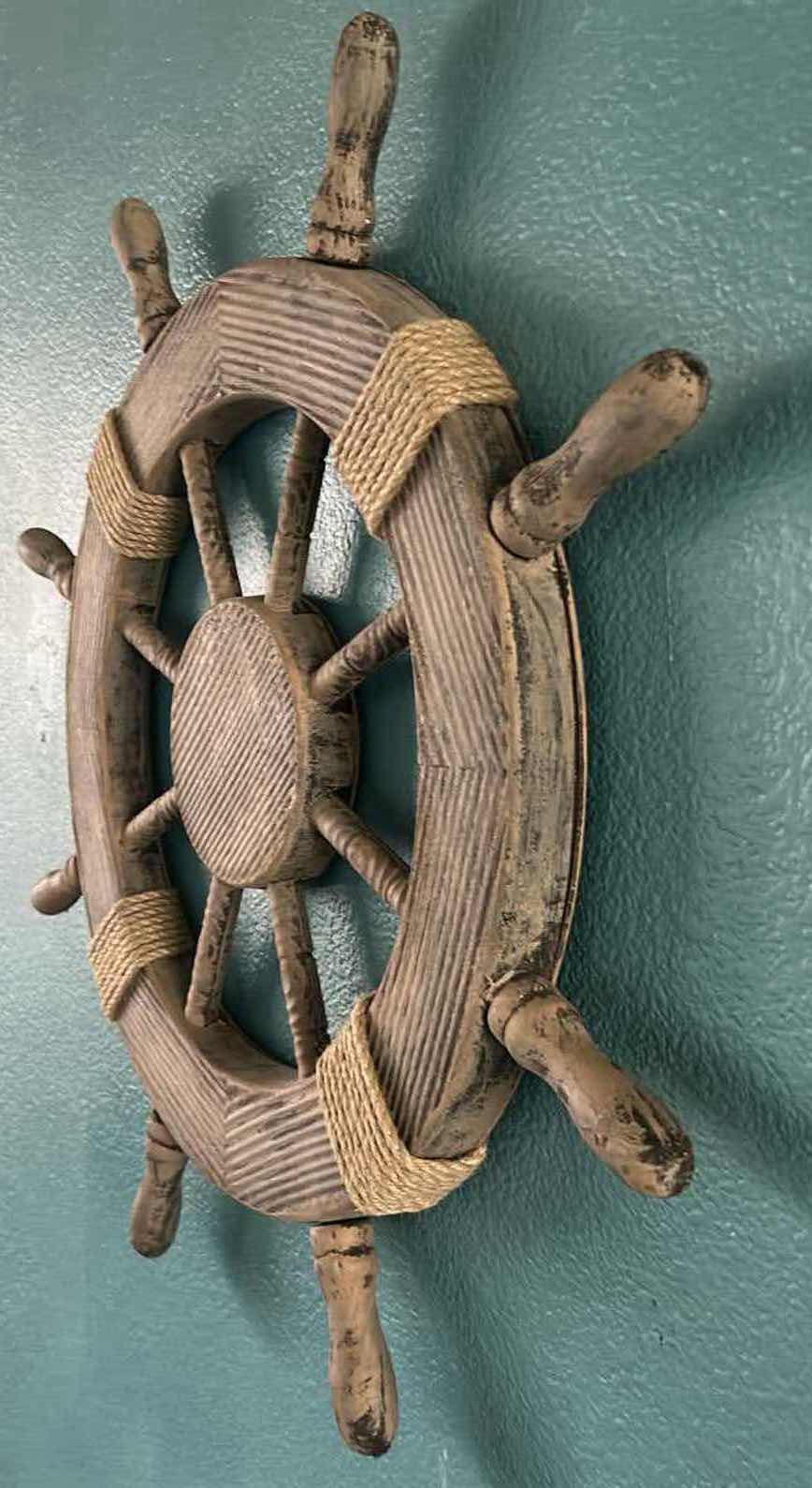 Photo 1 of WOOD ANCHOR WALL ART 17"