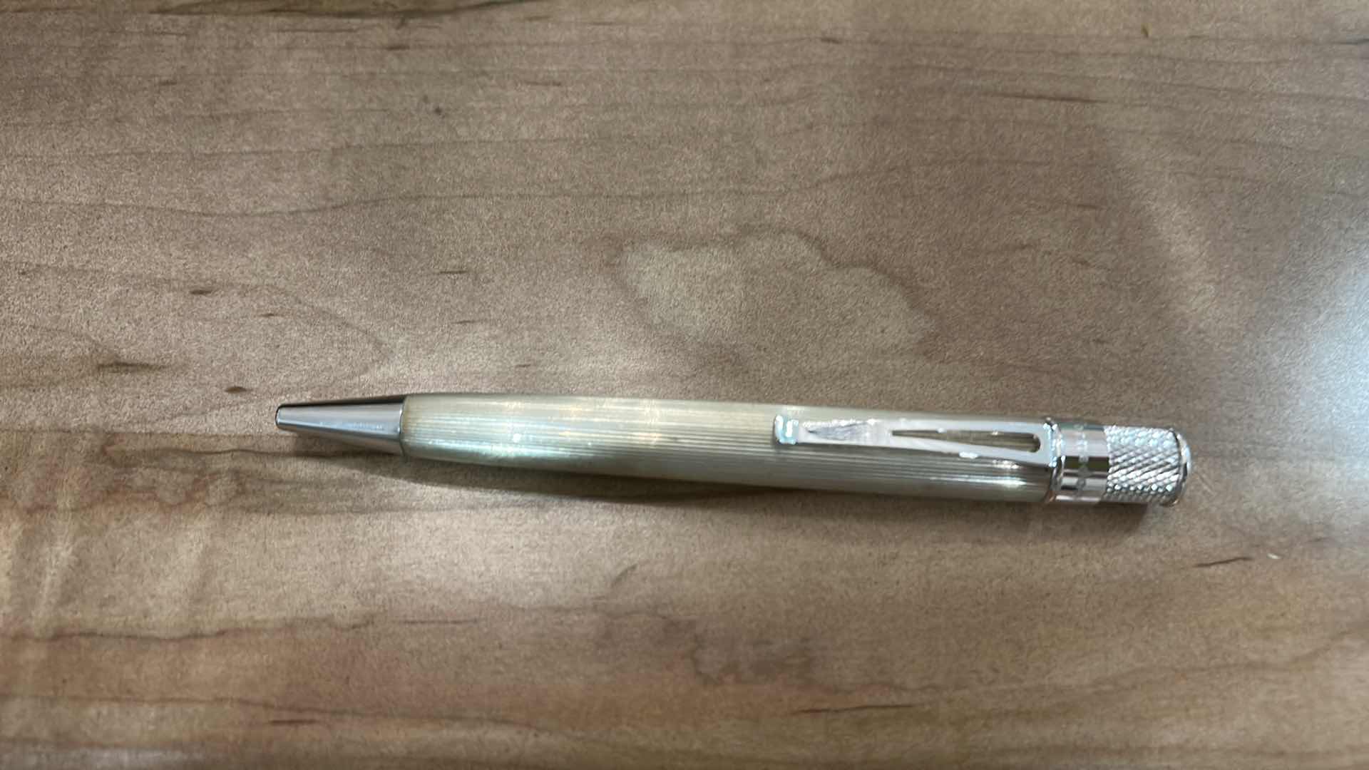 Photo 1 of .925 STERLING SILVER RETRO 1951 TORNADO LINE CUT CAP-LESS ROLLERBALL PEN.