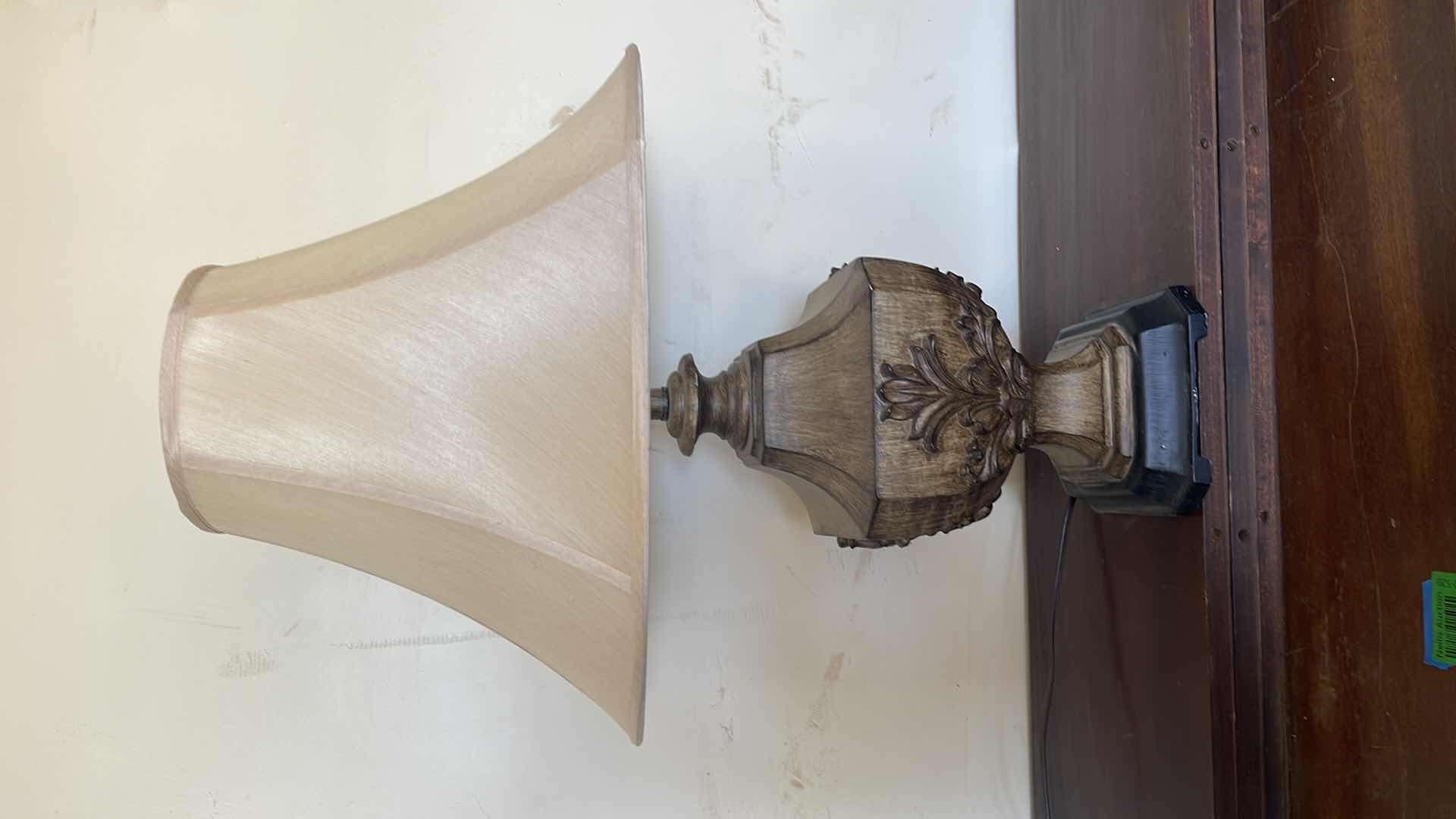 Photo 4 of ETHAN ALLEN TRADITIONAL SIDE TABLE LAMP