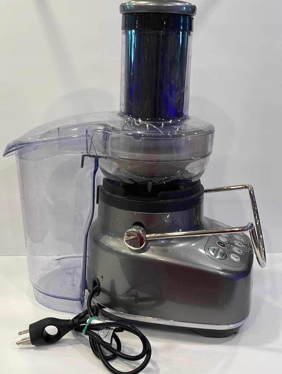 Photo 3 of JUICER BY BREVILE 