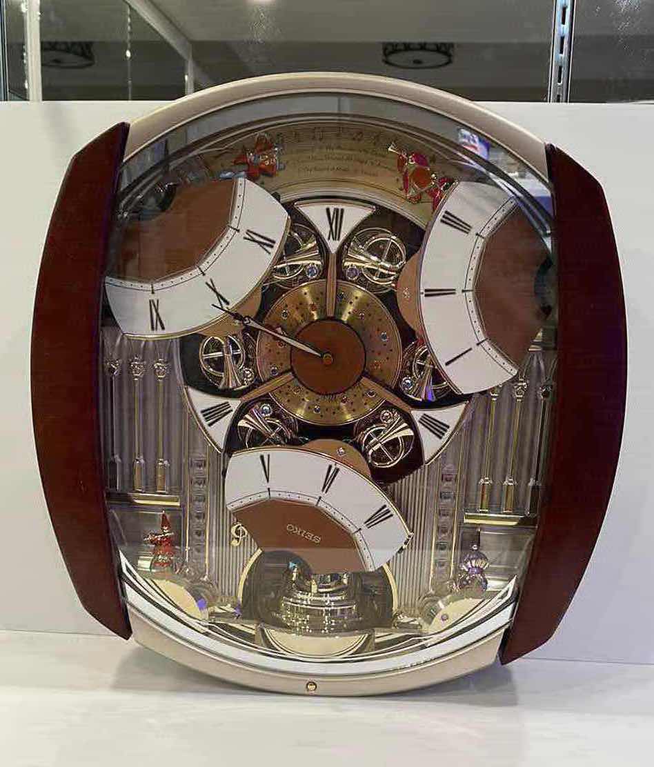 Photo 1 of CLOCK