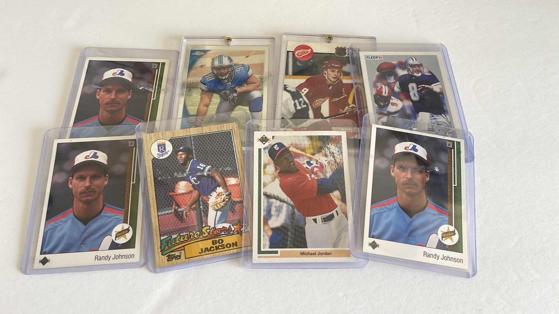 Photo 1 of COLLECTION OF SPORTS CARDS