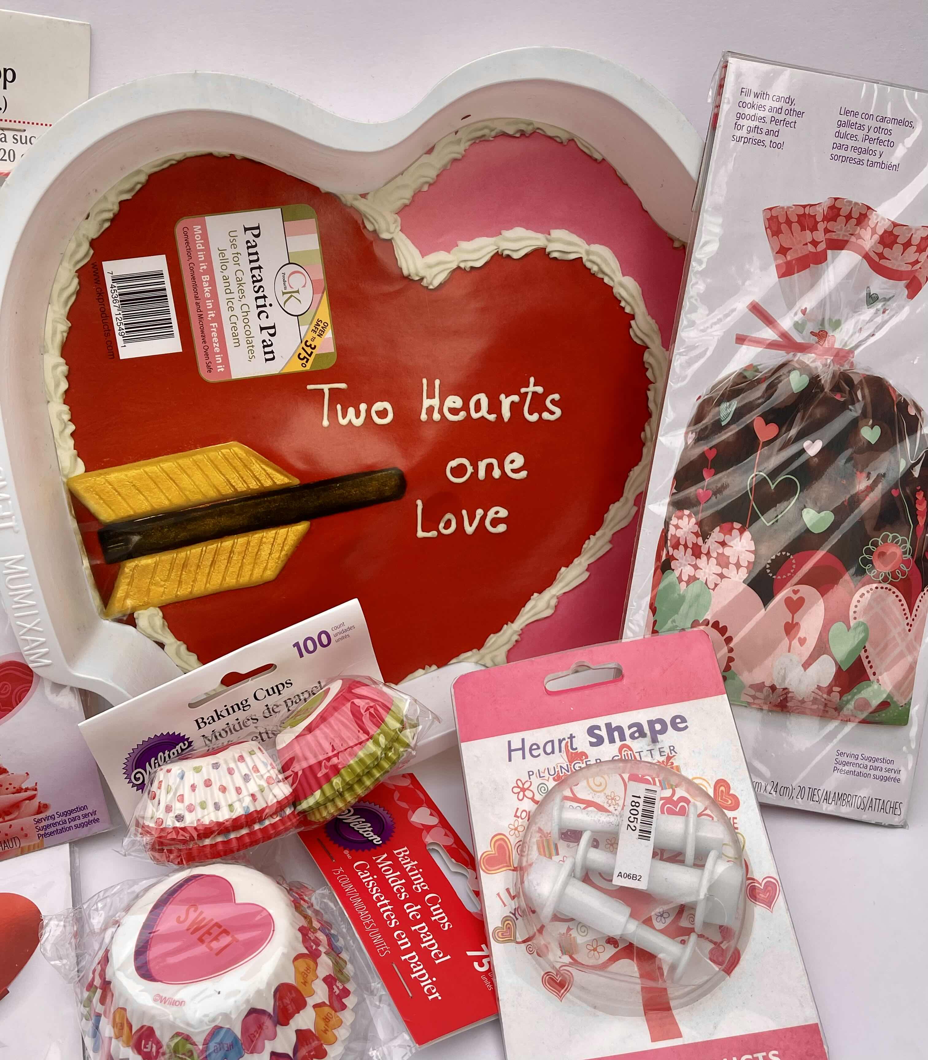 Photo 3 of NEW WILTON & CK LOVE BAKING COLLECTION - TOTAL RETAIL PRICE $57.00