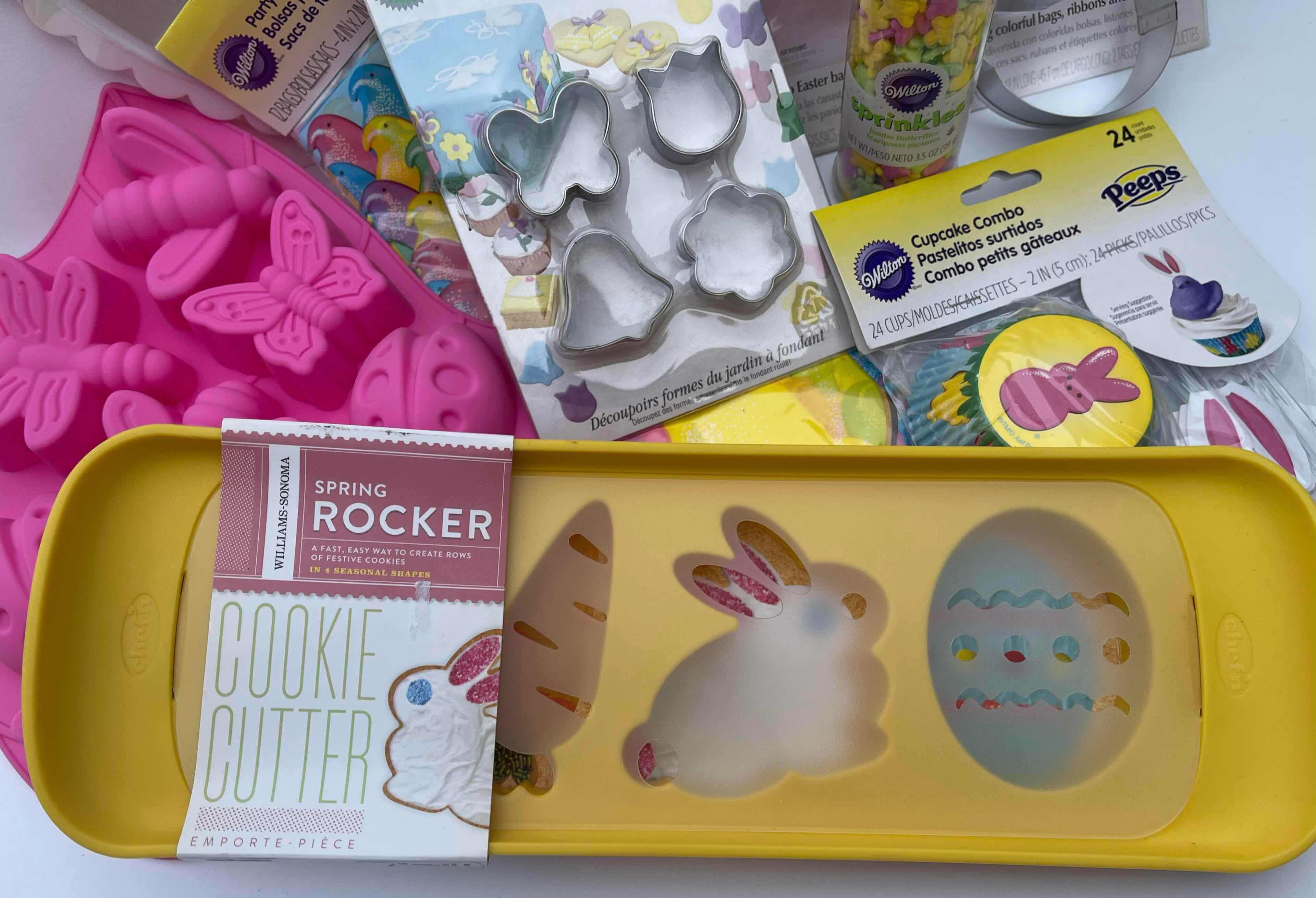 Photo 2 of NIB WILLIAM SONOMA & WILTON EASTER / SPRING BAKING COLLECTION - TOTAL RETAIL PRICE $48.99