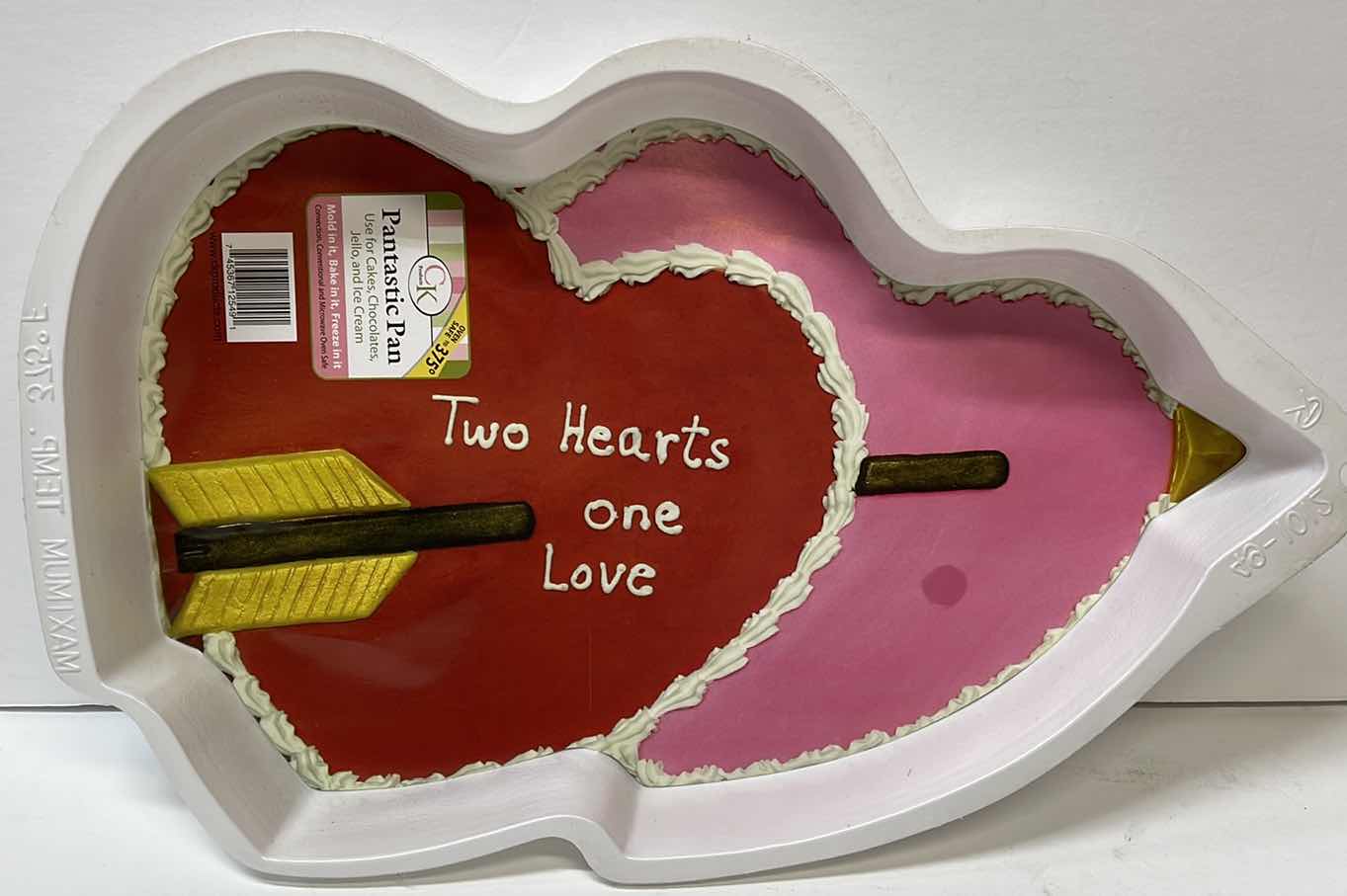 Photo 2 of NIB WILTON CANDY HEART MOLDS WITH ACCESSORIES AND MORE - RETAIL PRICE $46.00