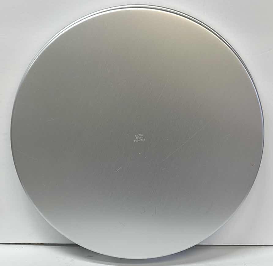 Photo 2 of NEW WILTON 16” ROUND PERFORMANCE PAN - RETAIL PRICE $29.99