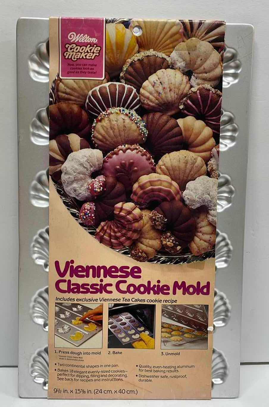 Photo 1 of NOS VINTAGE 1984 WILTON VIENNESE CLASSIC COOKIE MOLD - RETAIL PRICE $24.00