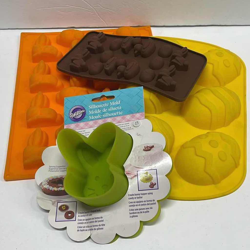 Photo 1 of NEW WILTON CAKE , CANDY , TREAT MOLDS - RETAIL PRICE $49.99