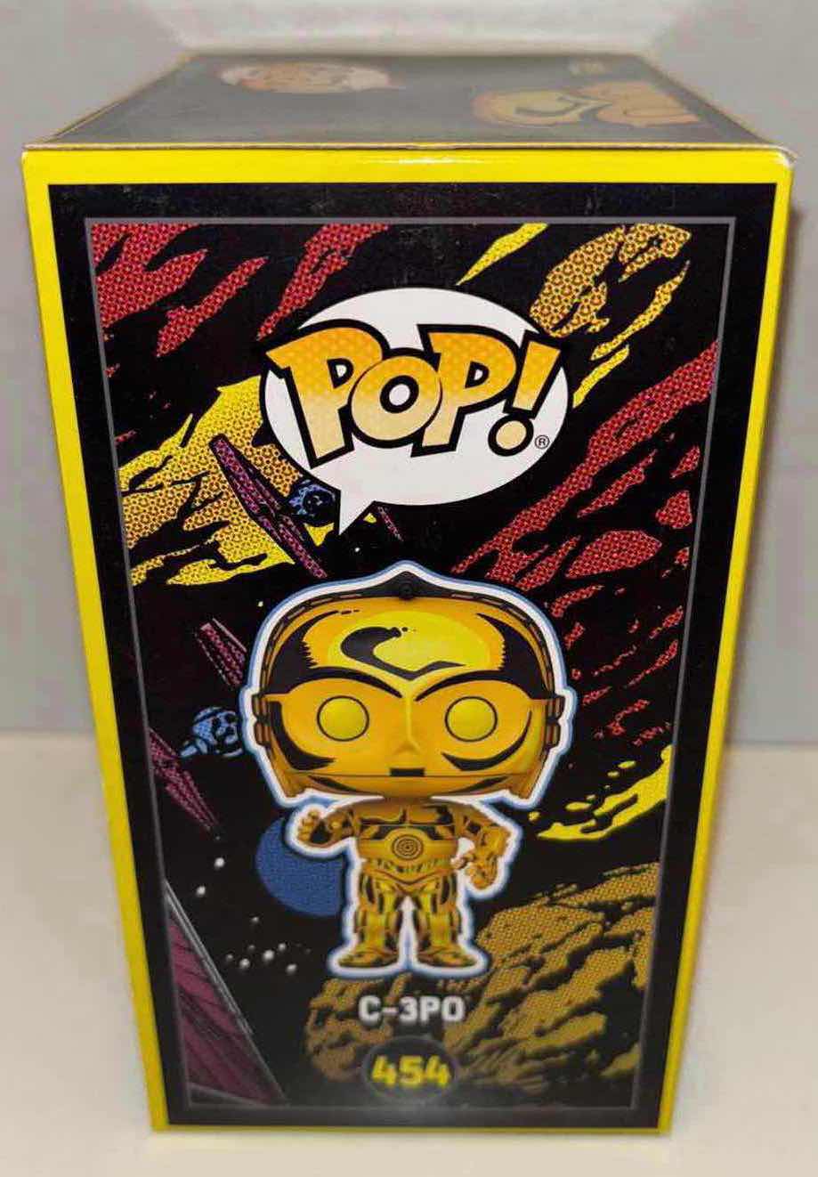 Photo 2 of NEW FUNKO POP! STAR WARS BOBBLEHEAD-HEAD VINYL FIGURE, 2-PACK #454 “C-3PO” TARGET EXCLUSIVE & FUNKO POCKET POP! KEYCHAIN “R2-D2”