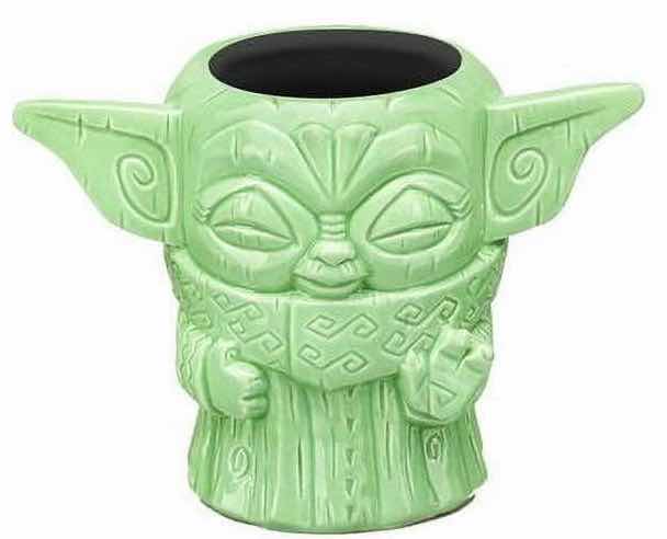 Photo 1 of NEW GEEKI TIKIS STAR WARS MANDALORIAN THE CHILD 16 OZ CERAMIC MUG